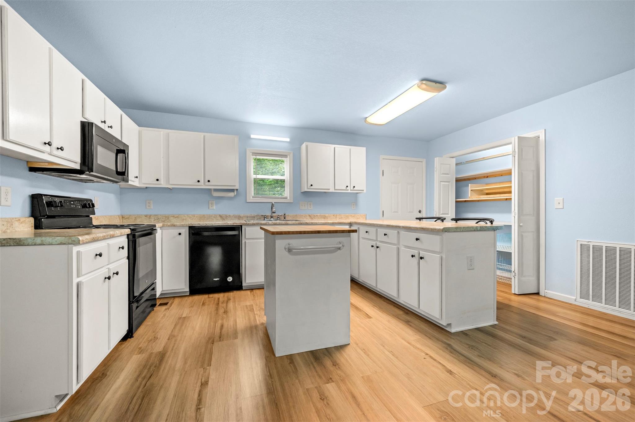 Hearthstone Ridge - Residential