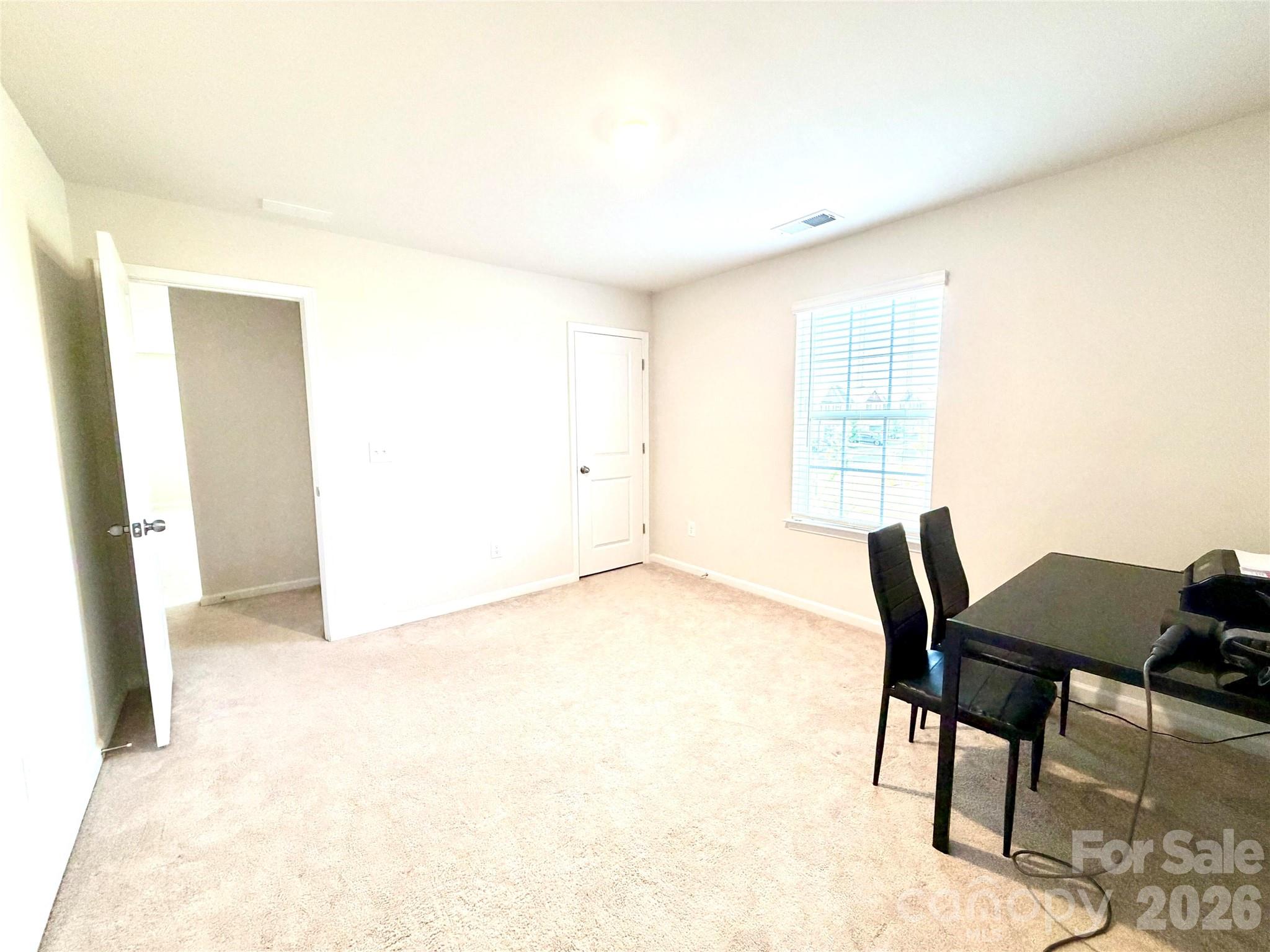 Elizabeth - Residential