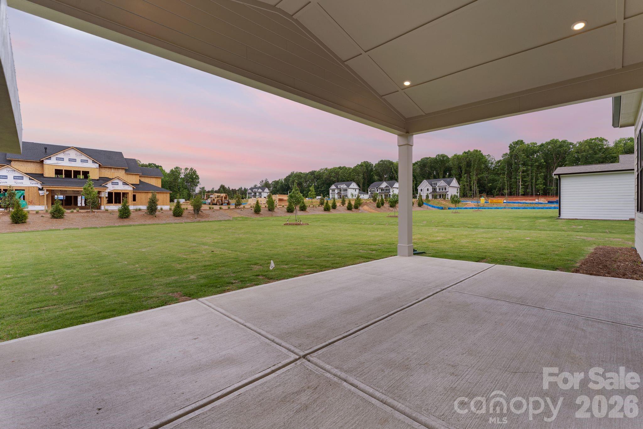 The Bluffs at Wesley Chapel - Residential