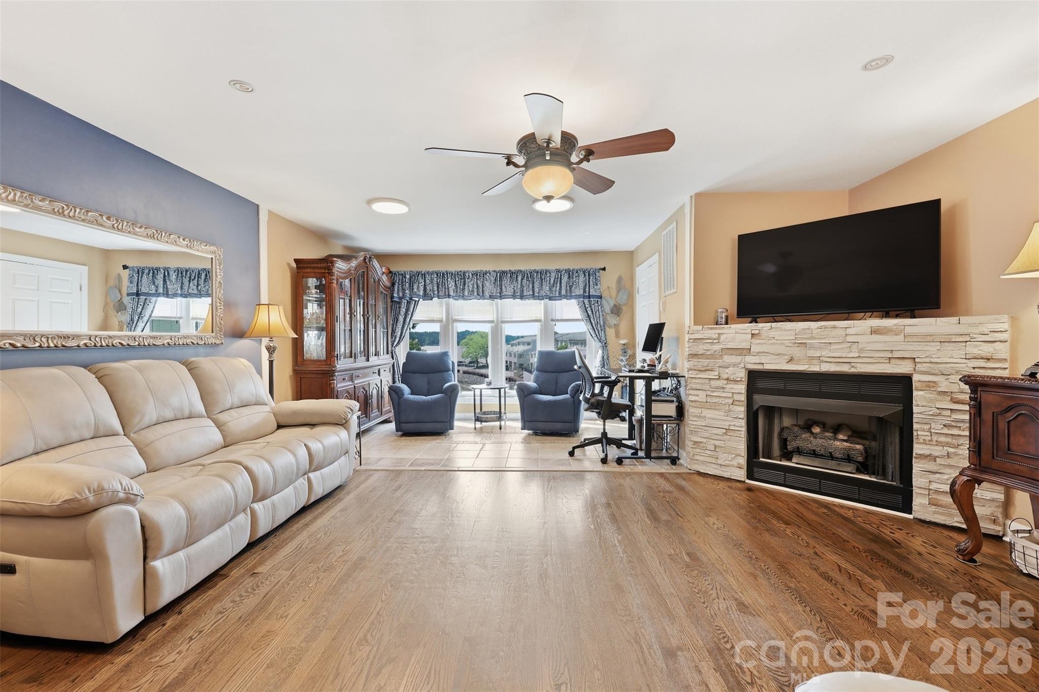 The Yachtsman - Residential