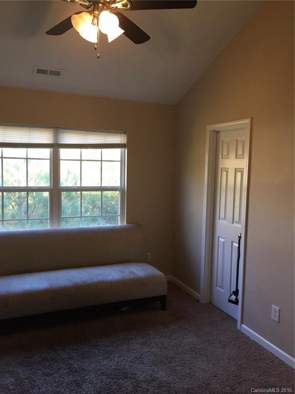 Windsor Trace - Residential