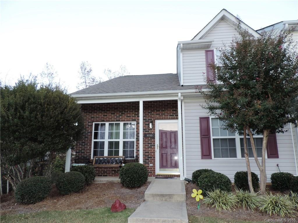 End Unit townhome in a Great Location! Minutes from the Ballantyne Area and New Movie Theatre w/shops and restaurants being built. Master Bedroom on Main and a 2nd Master on Lower Lvl. Loft overlooks the vaulted Great Room with a gas fireplace. Deck right off the Breakfast area. Rec Room on Lower level with a walk out to a patio. Private lot backing up to woods. Additional Exterior Storage attached. All ready to move in! Refrigerator, Washer & Dryer included.