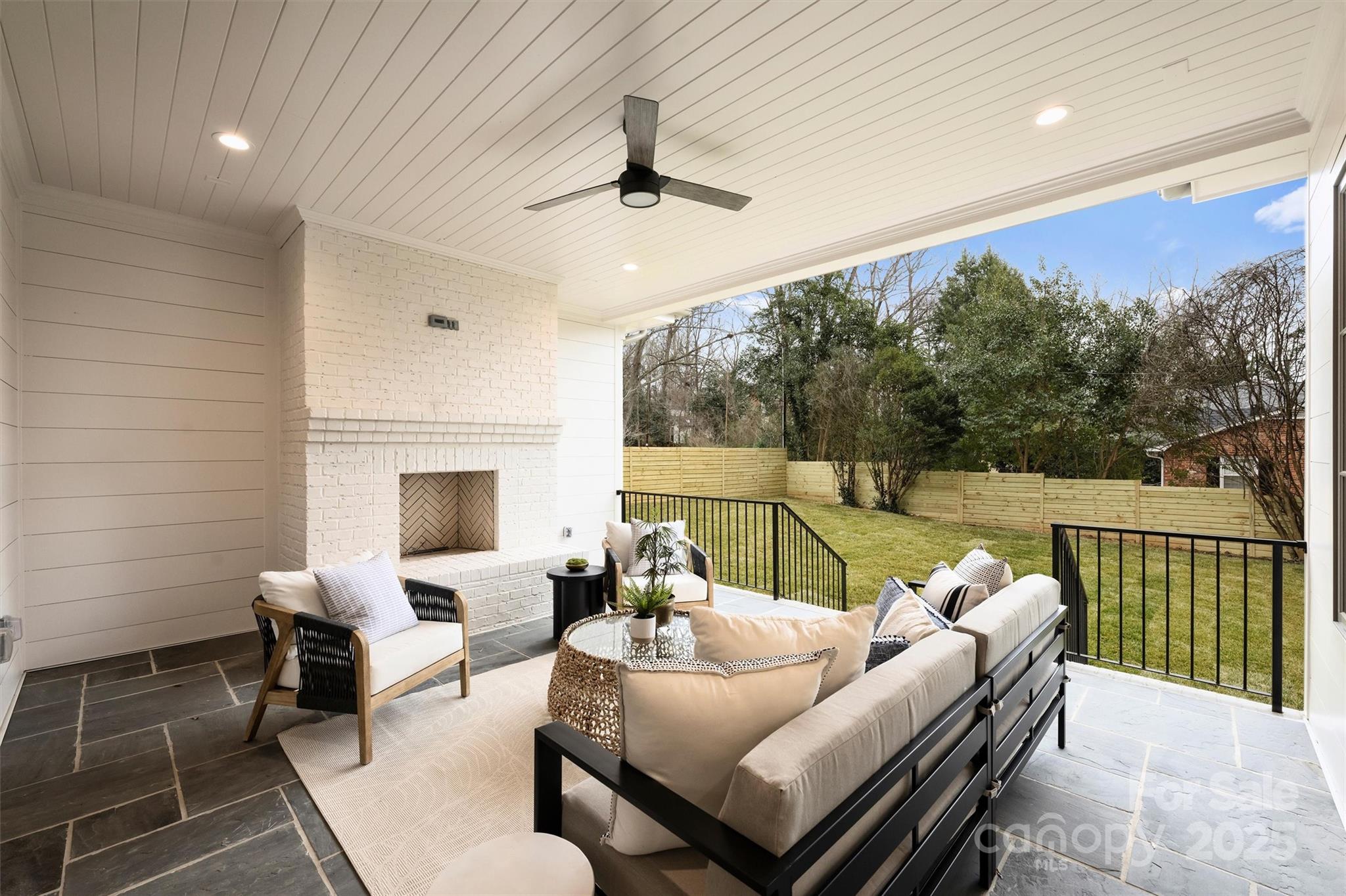 Lansdowne - Residential