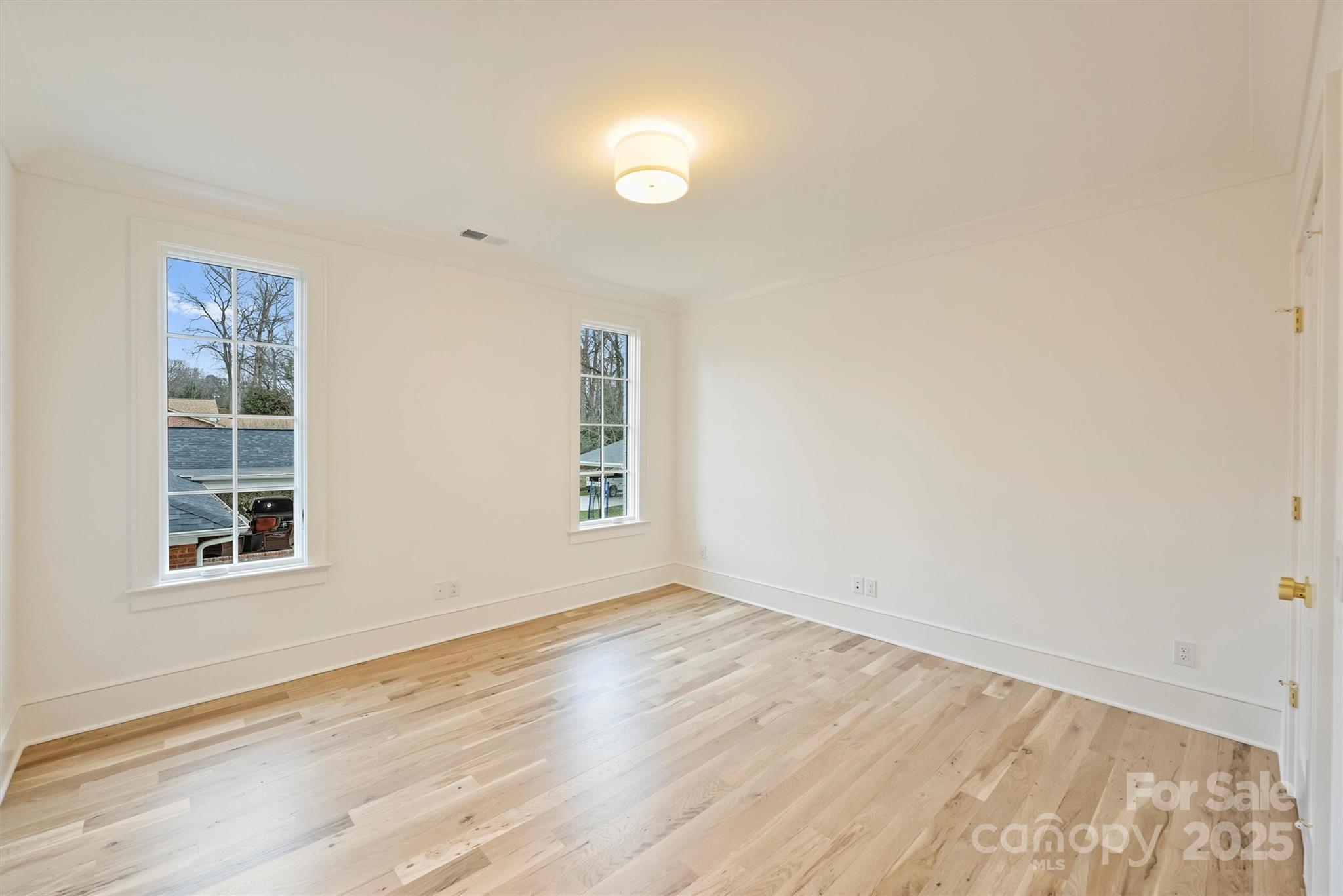 Lansdowne - Residential