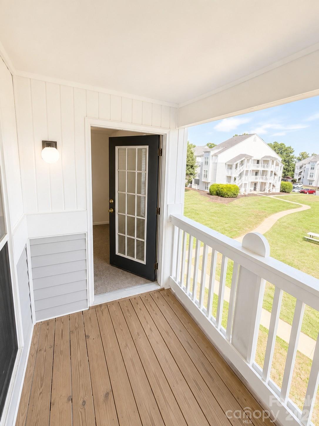 Hamiltons Bay - Residential