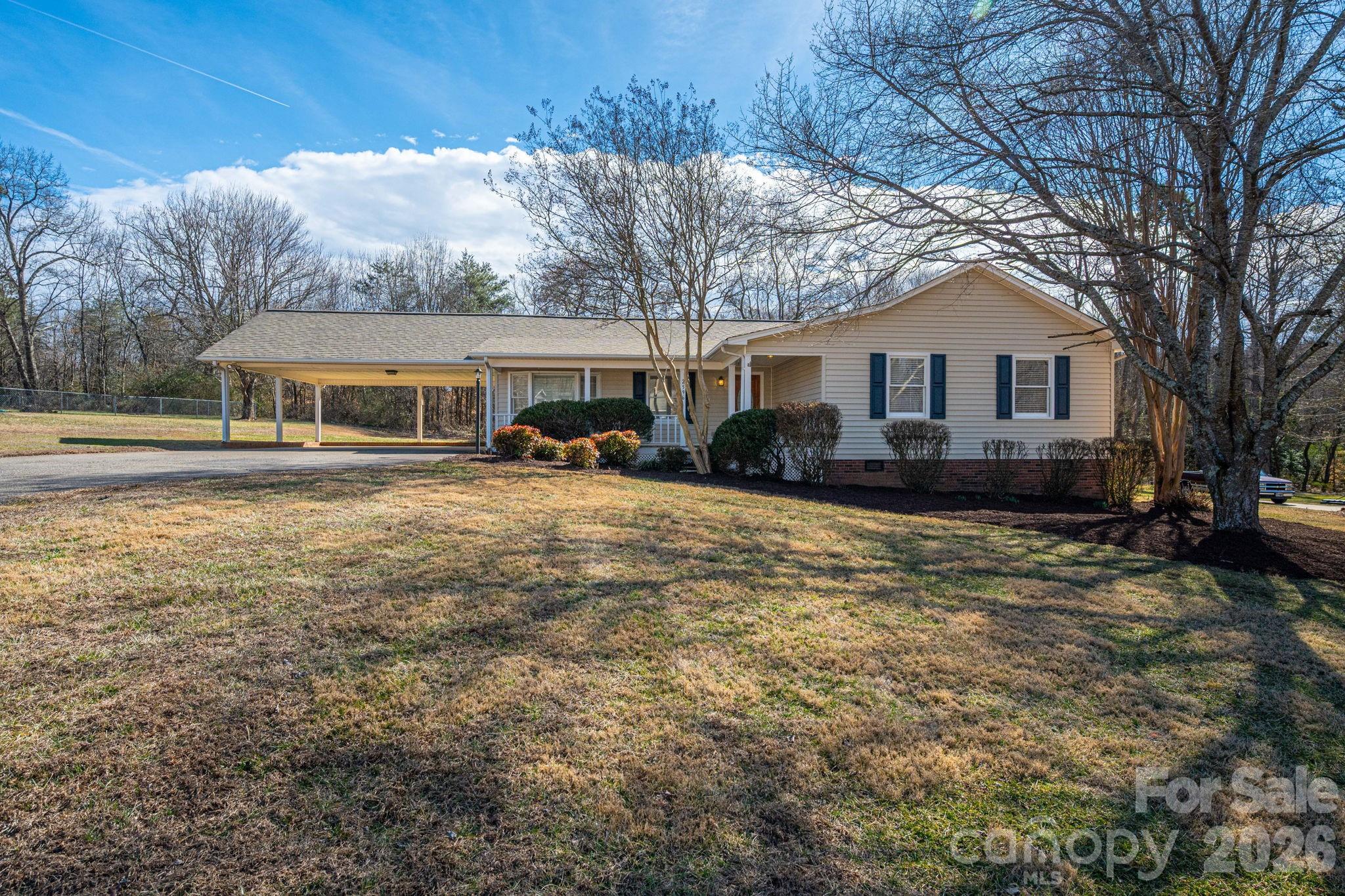 LINCOLN FOREST - Residential