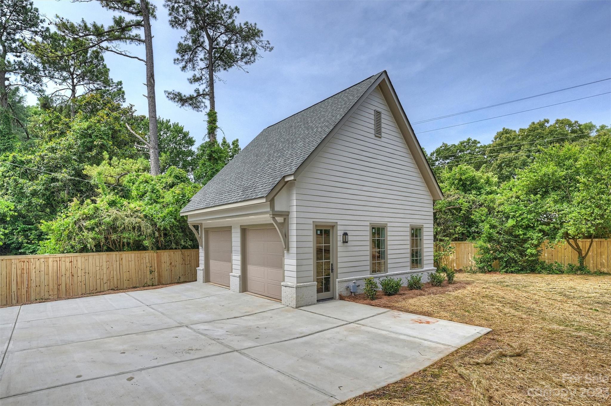 Lansdowne - Residential