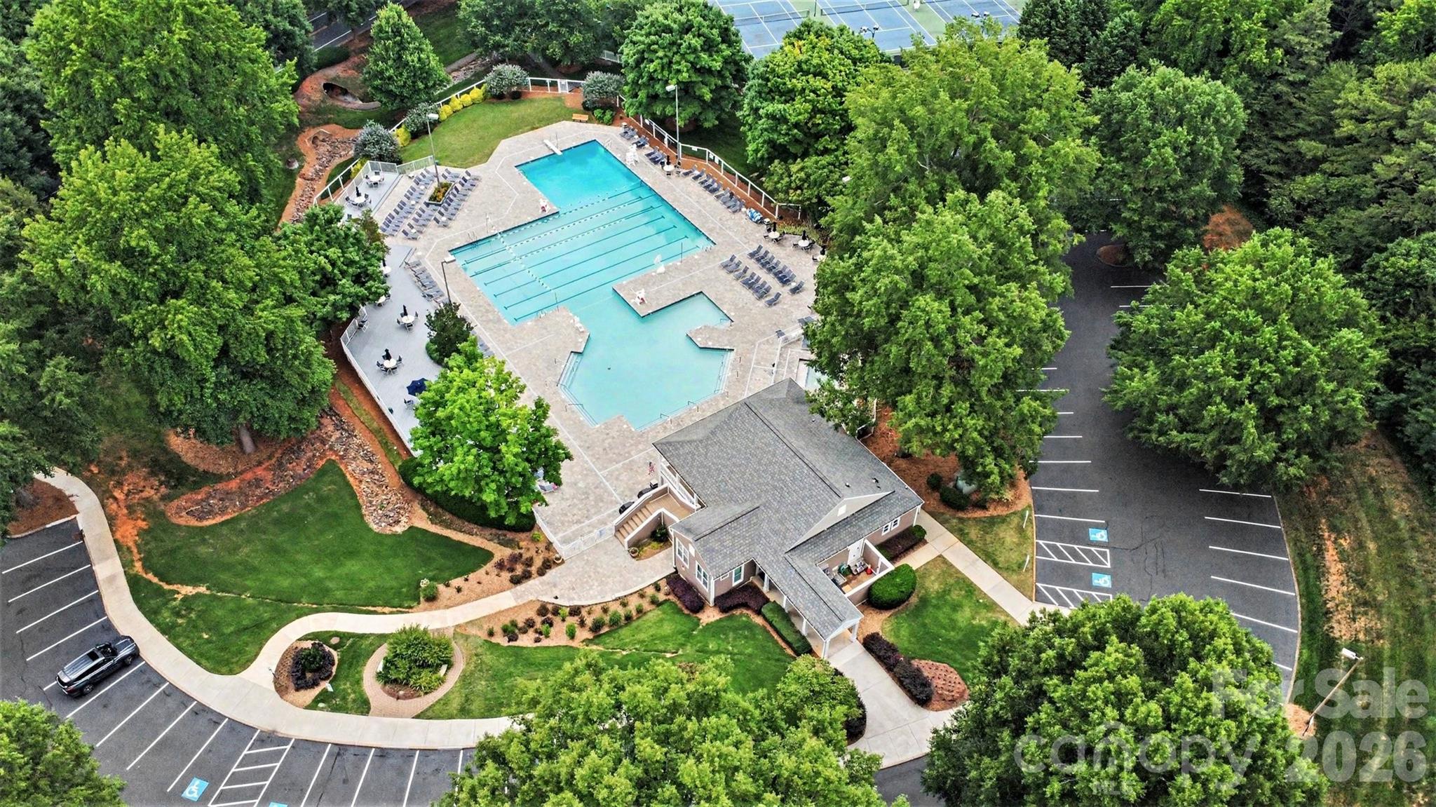 Davis Lake - Residential