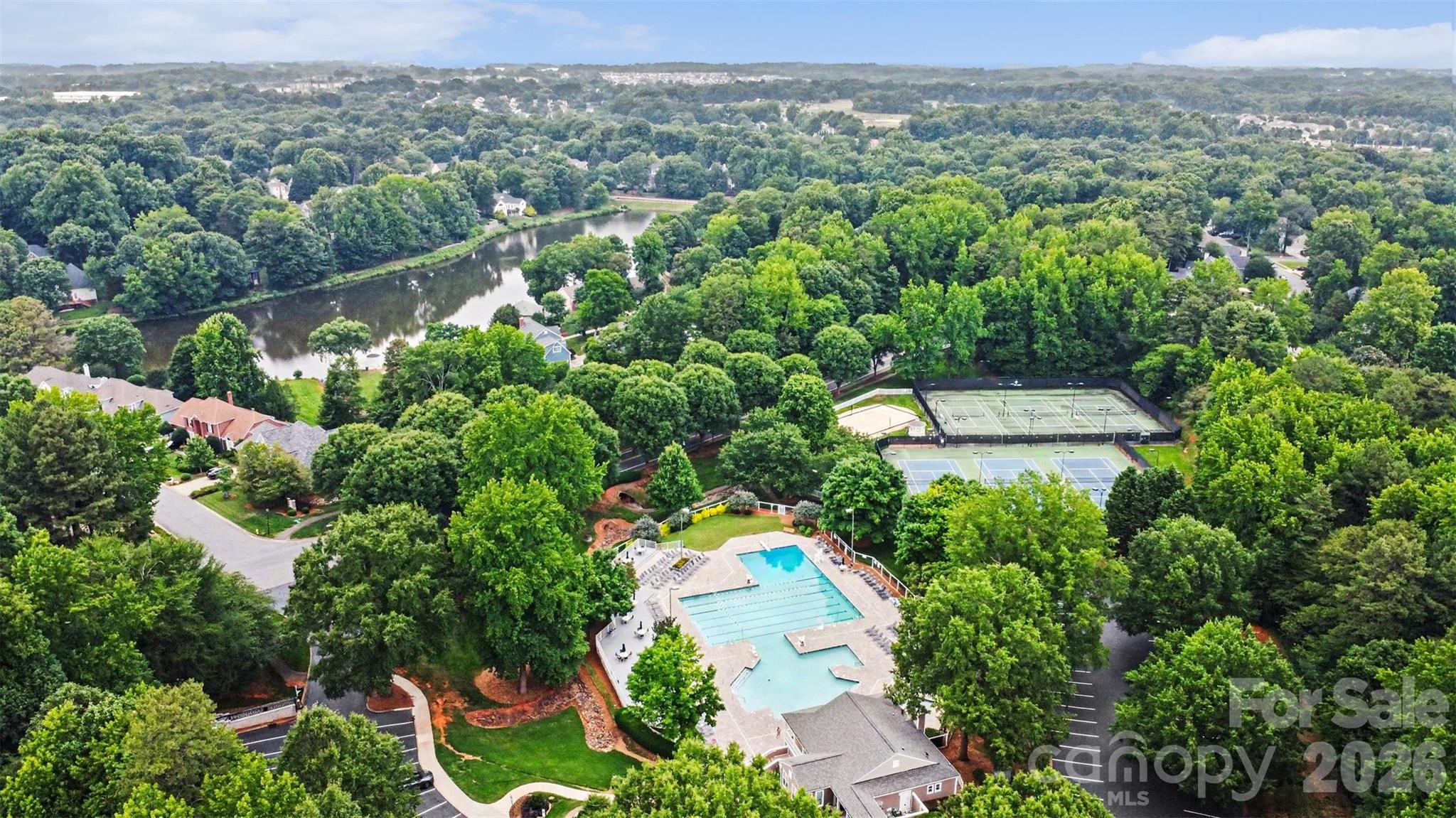 Davis Lake - Residential