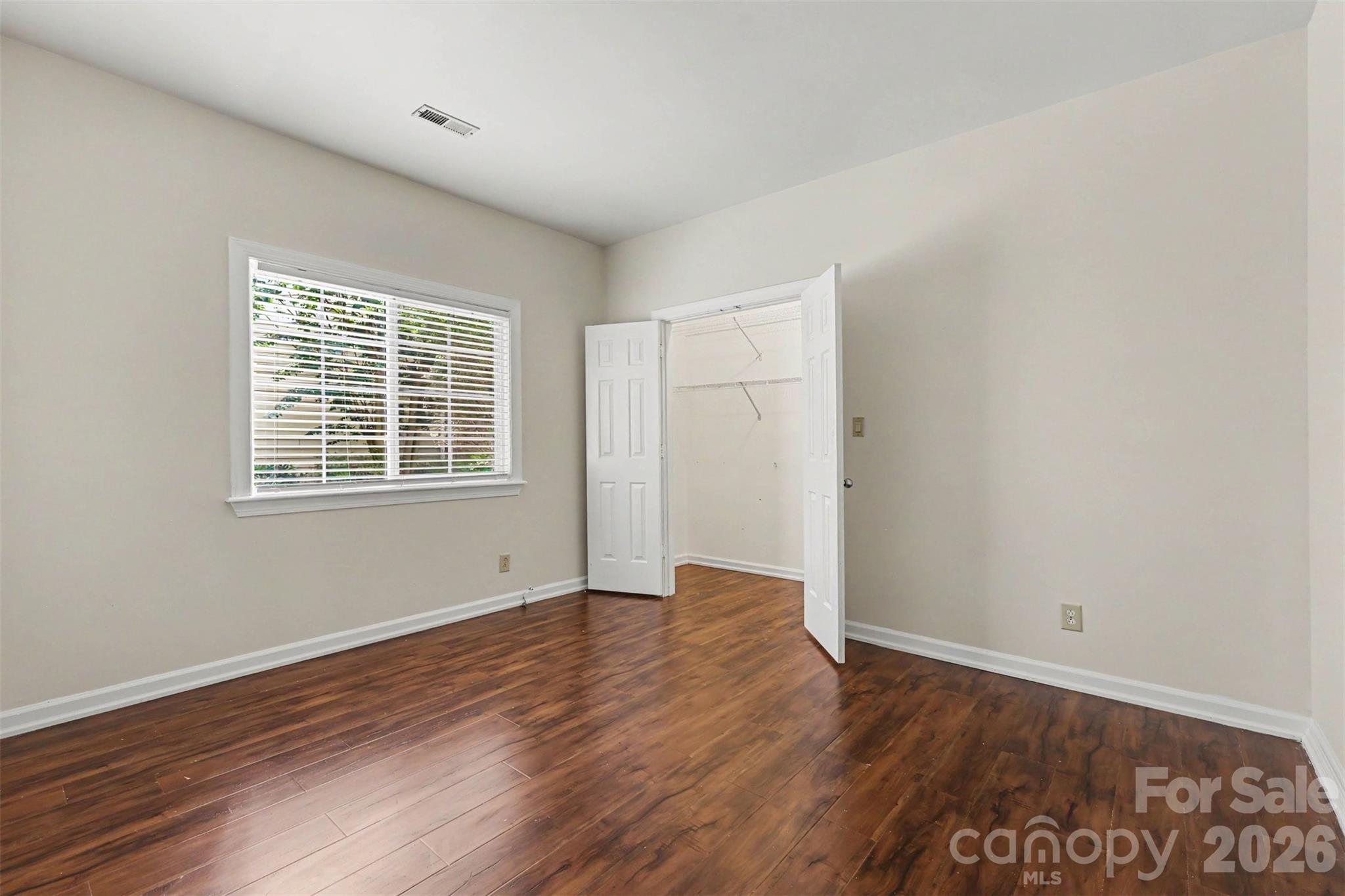 Davis Lake - Residential