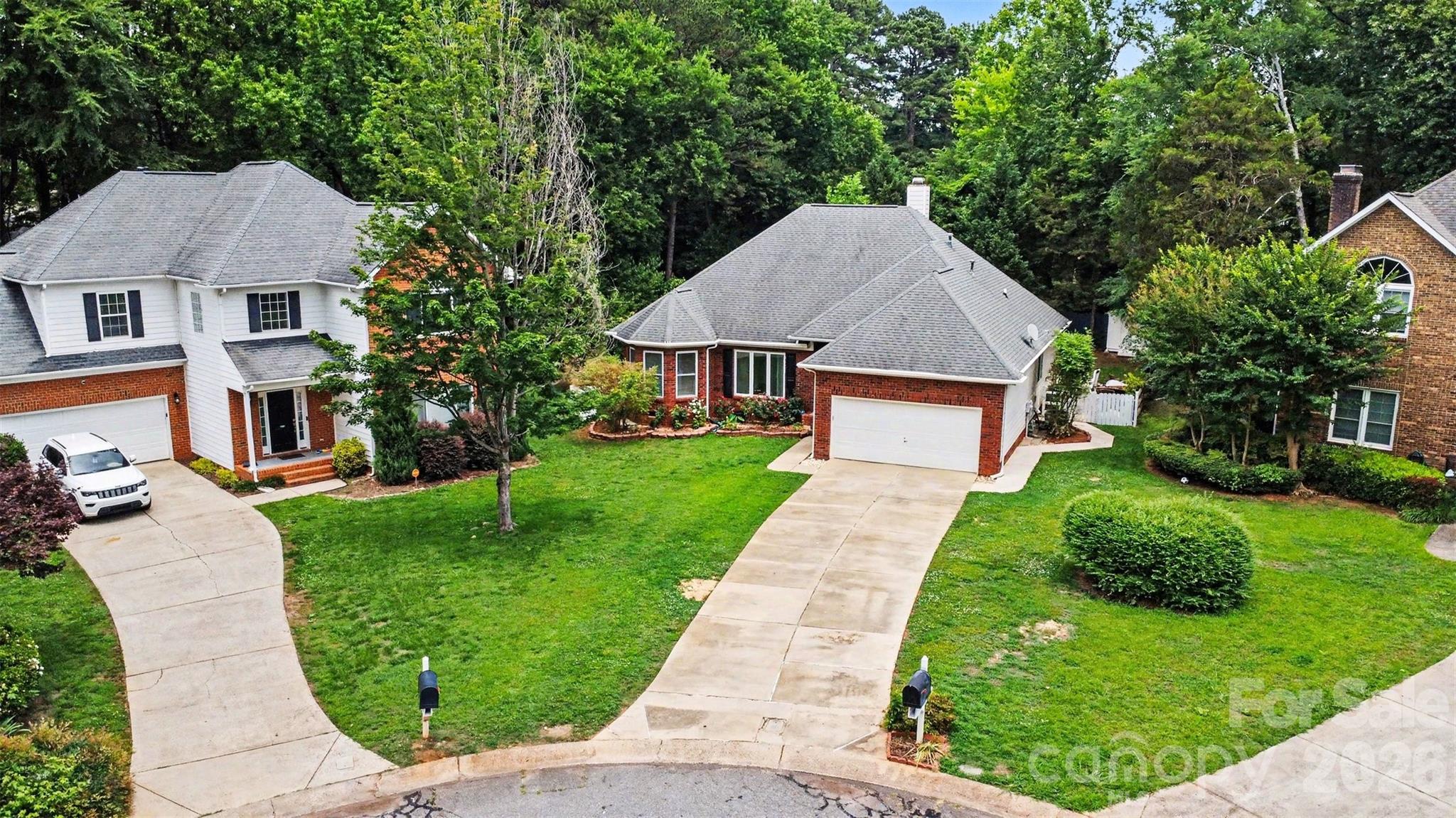 Davis Lake - Residential