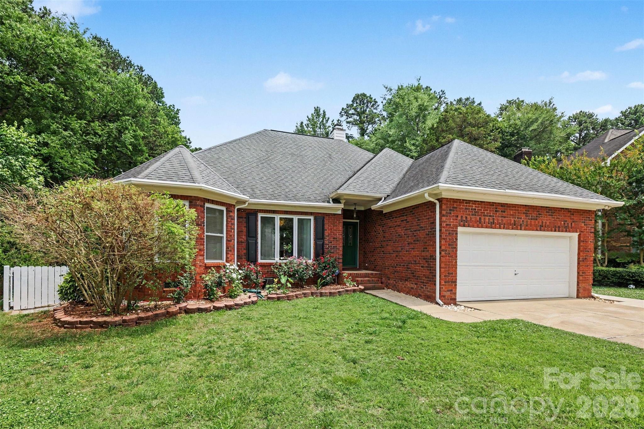 Davis Lake - Residential