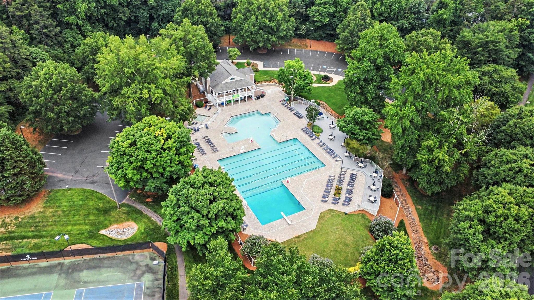 Davis Lake - Residential