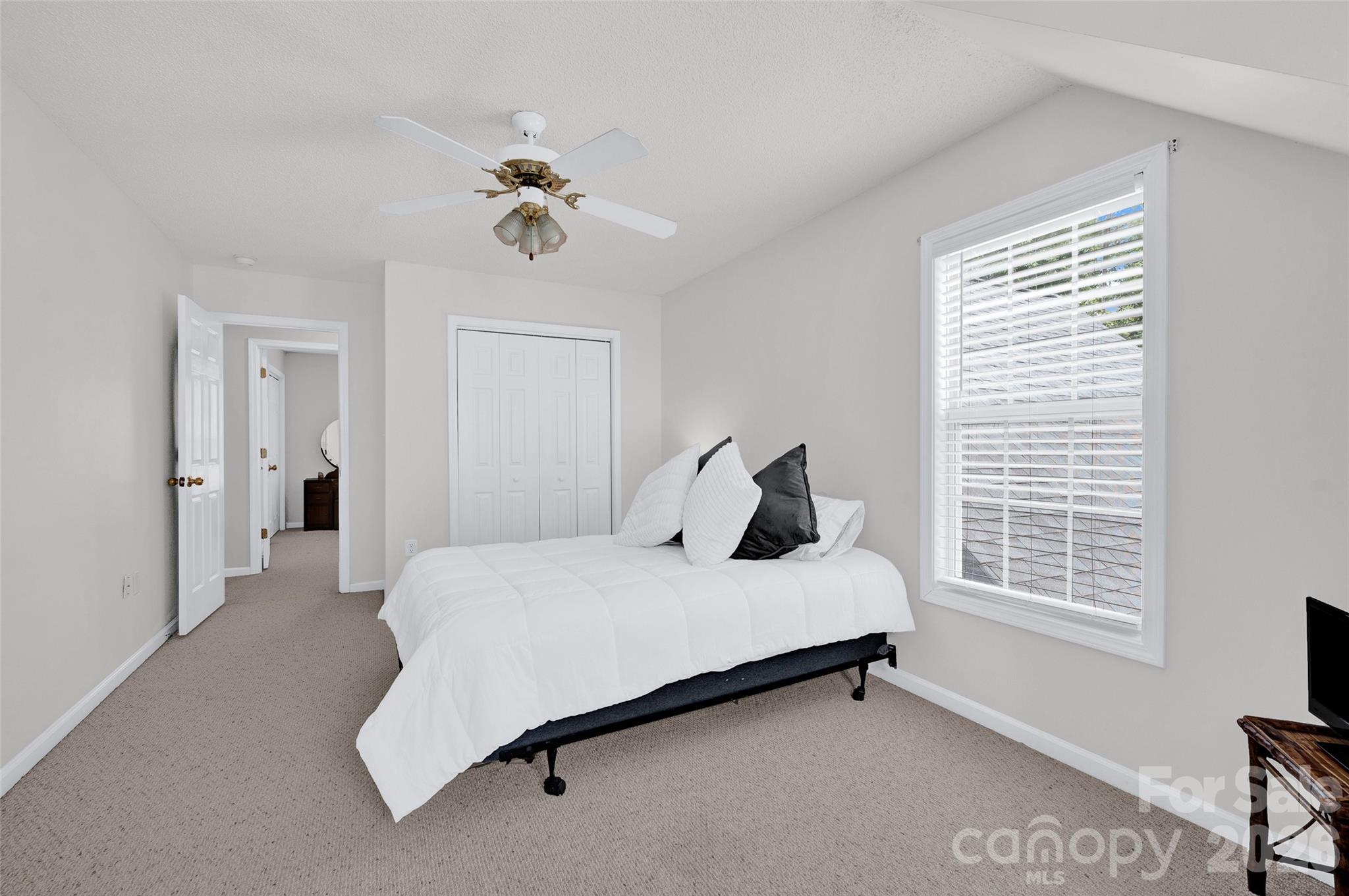 Anchors Landing - Residential