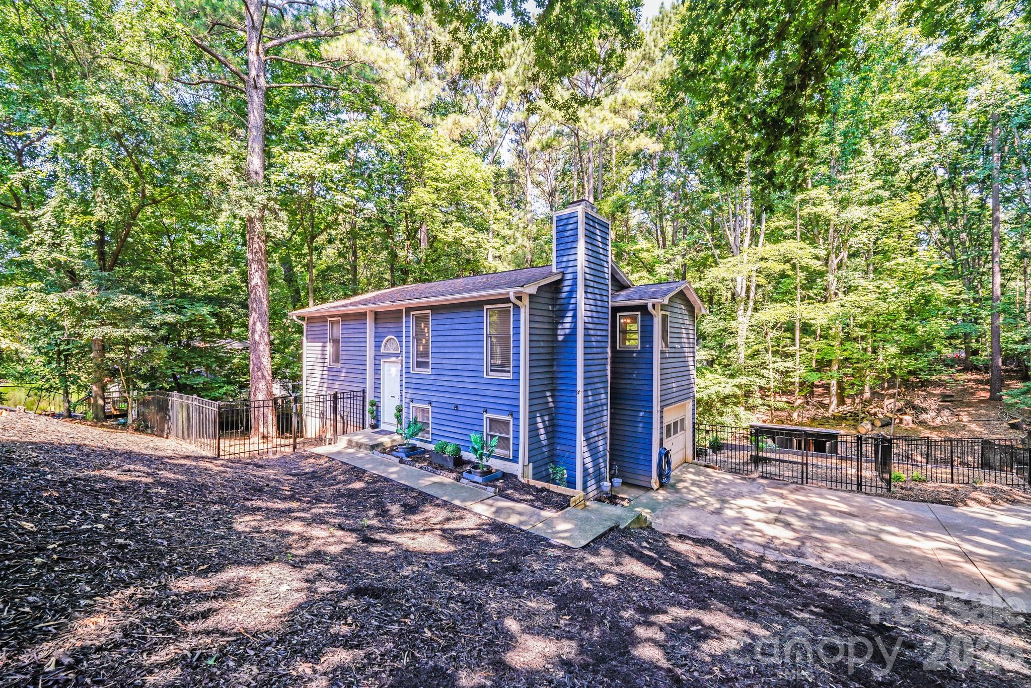 Tega Cay - Residential
