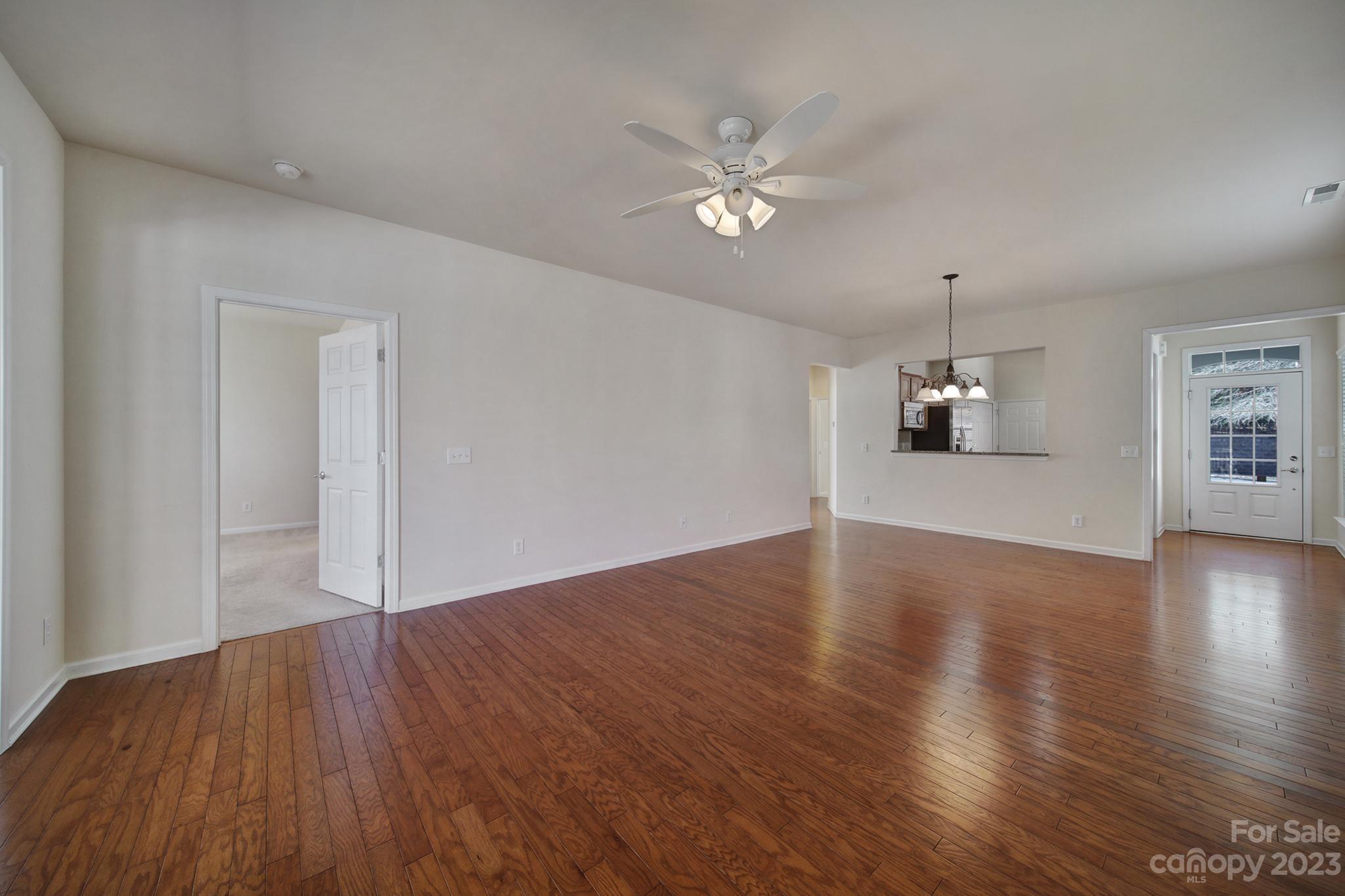 Sun City Carolina Lakes - Residential