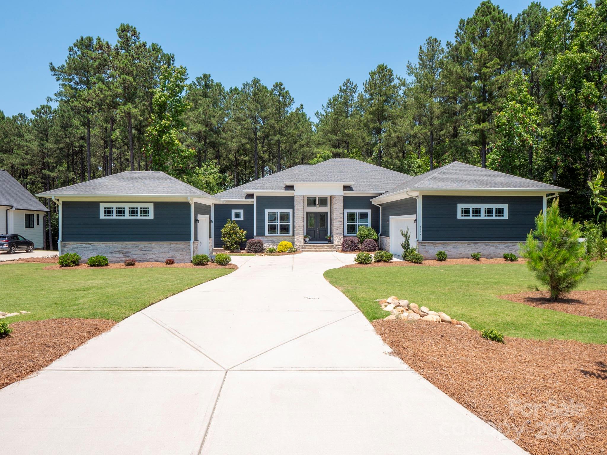 Riverchase Estates - Residential