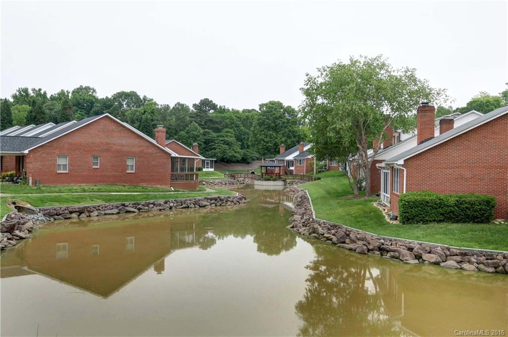 Twin Oaks - Residential