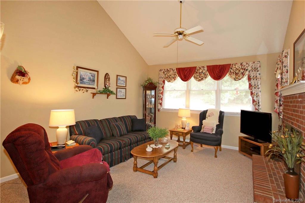 Twin Oaks - Residential