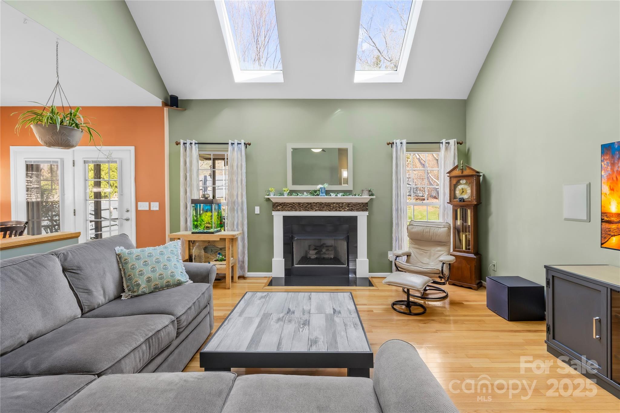 Regent Park - Residential