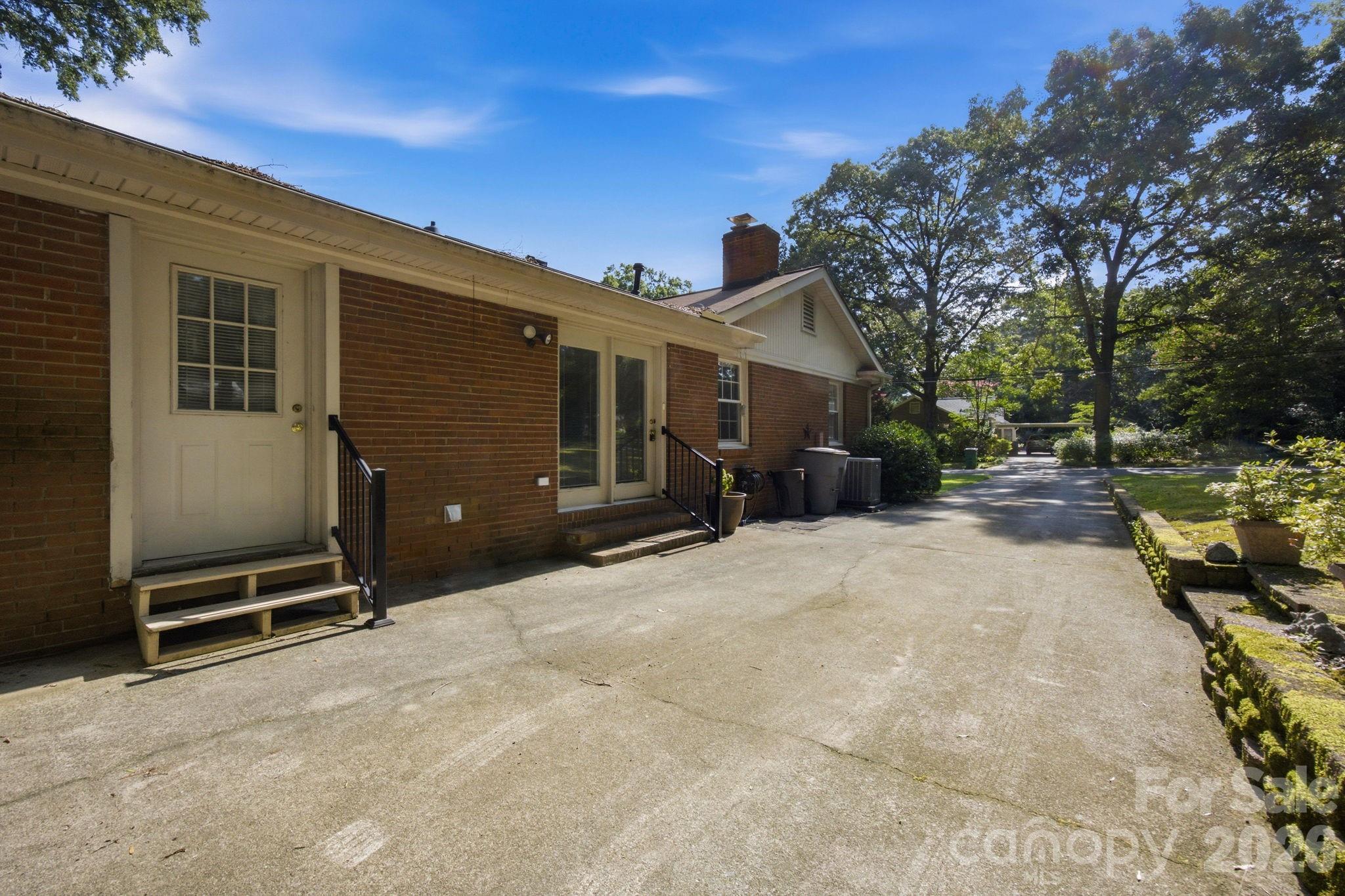 Beverly Woods - Residential