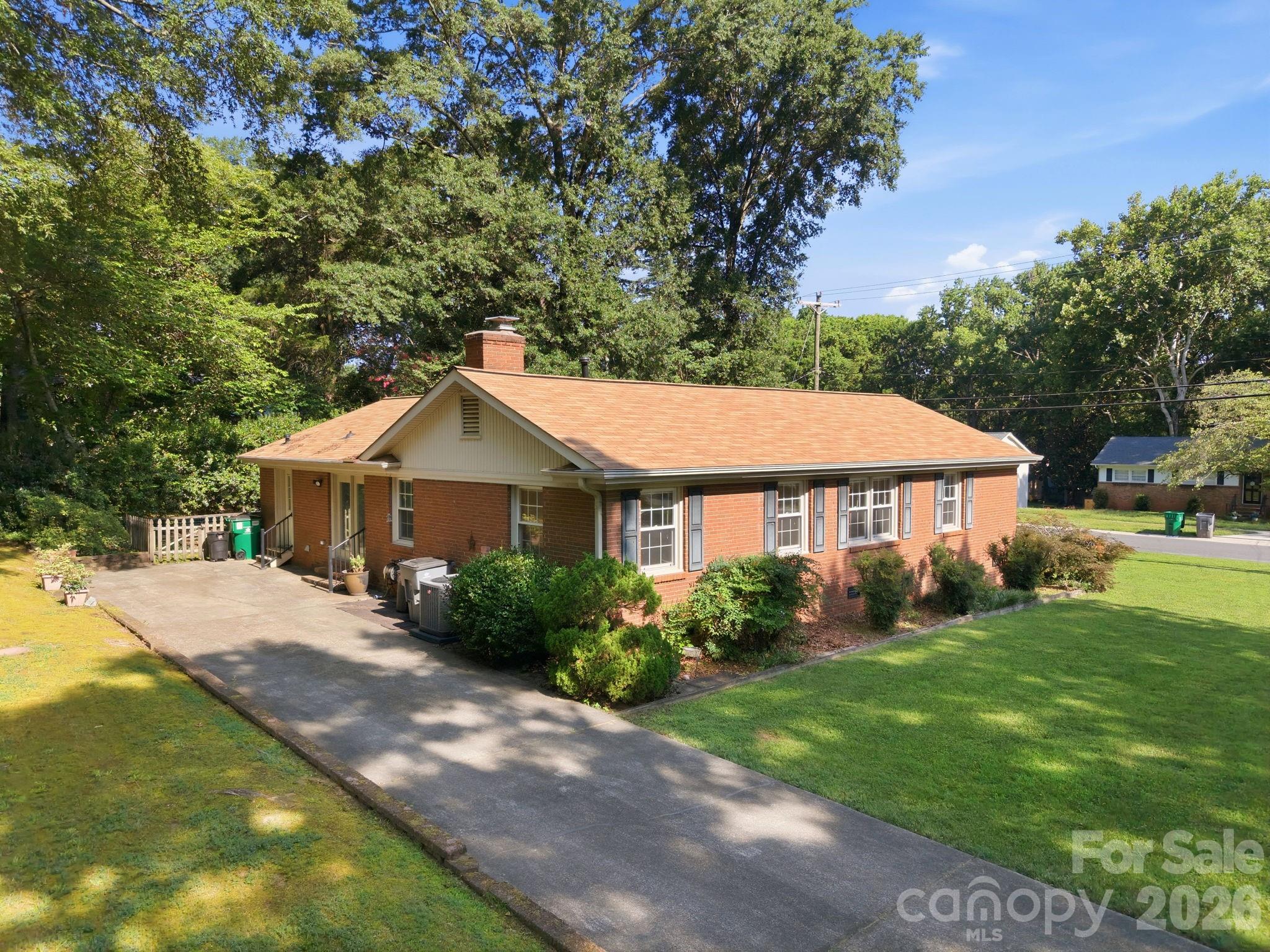 Beverly Woods - Residential