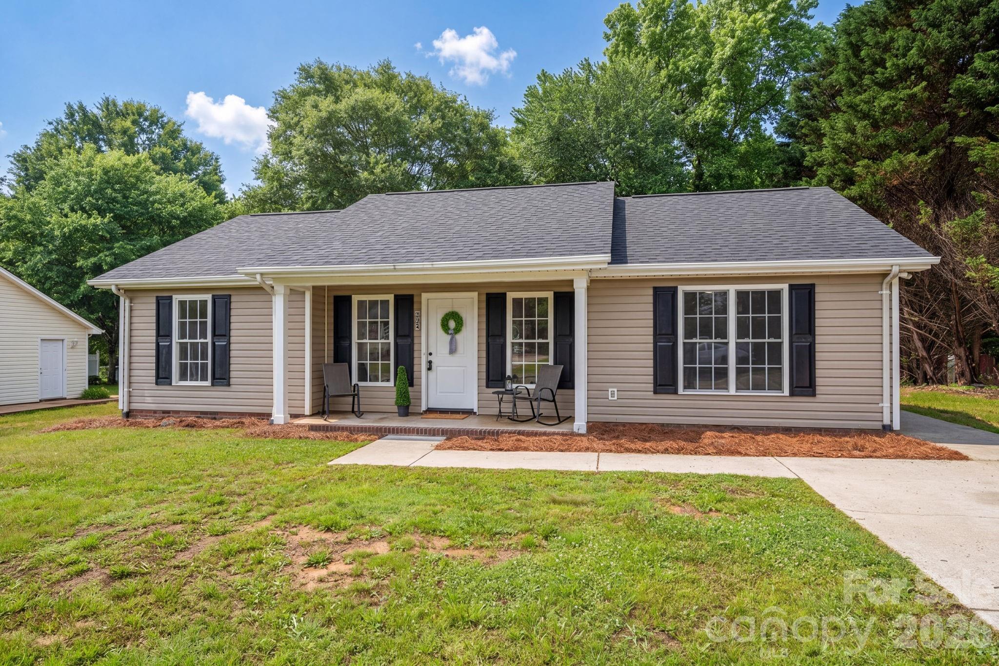Completely refreshed and move-in ready! This recently renovated home features an inviting layout and like-new appeal throughout. Enjoy comfortable low-maintenance living conveniently located in Maiden with easy access to local shopping, dining and schools.