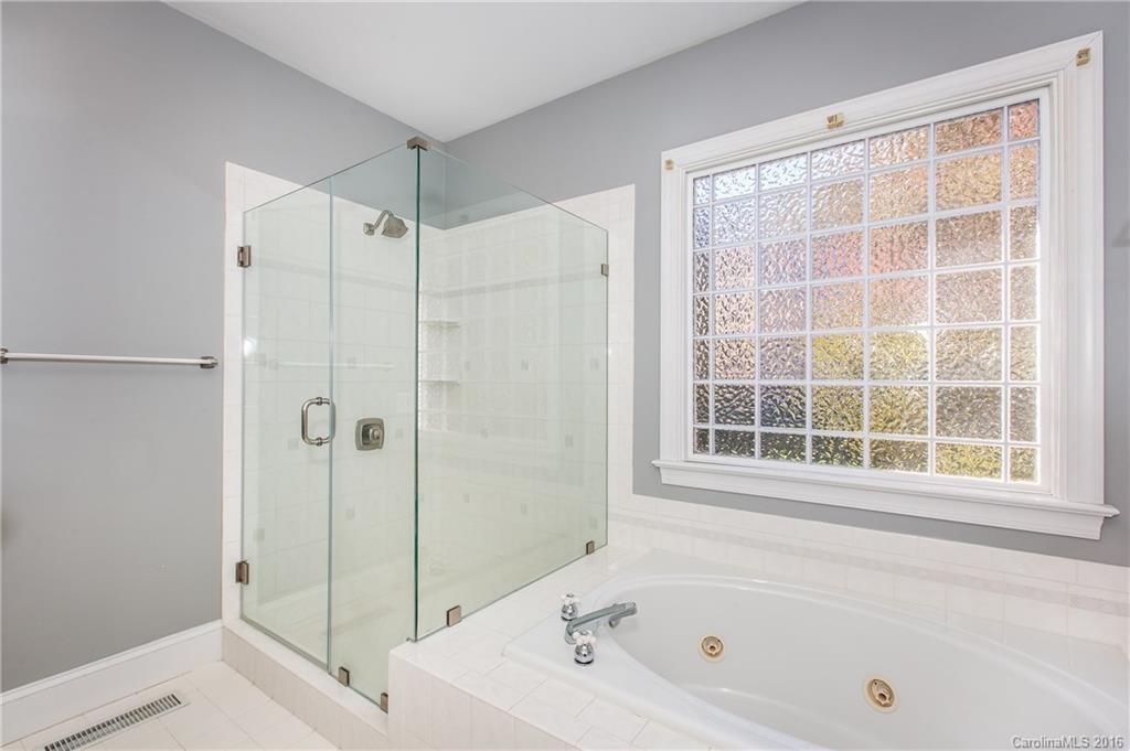 Beacon Knoll - Residential