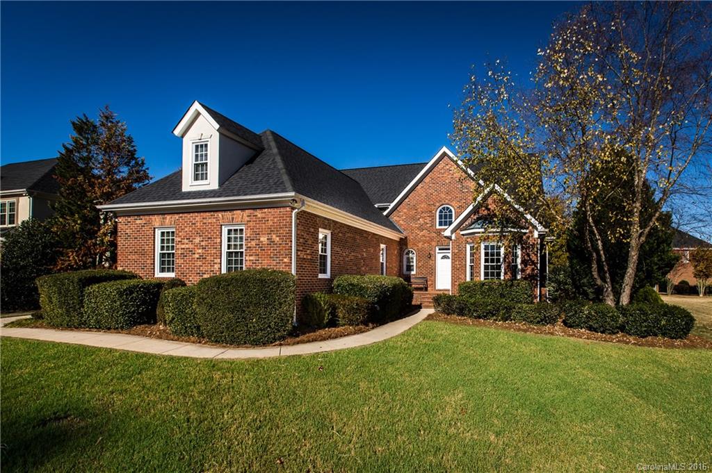 This 4 bed 3.5 bath home is located in the highly desirable Beacon Knoll neighborhood with access to Top Rated Fort Mill schools. This home is updated with a new kitchen, granite counter tops, stainless steel appliances, tile backsplash, under cabinet lighting, fresh paint, hardwood floors, gas fireplace, 3 car garage, and so much more. Washer, dryer, and fridge are all included! A fun and active community close to the highway, airport, shopping, and restaurants. Schedule your showing today!!