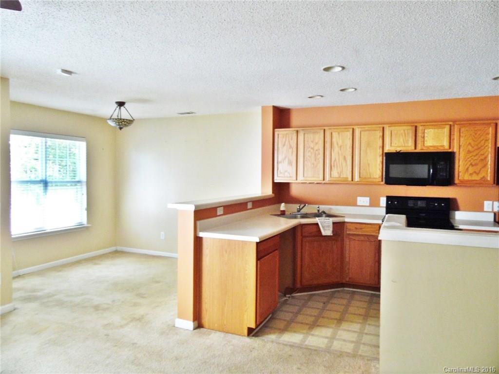 Lexington Commons - Residential