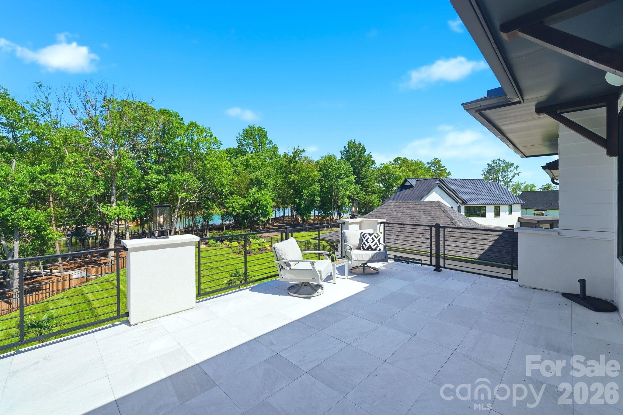 Saylors Watch - Residential