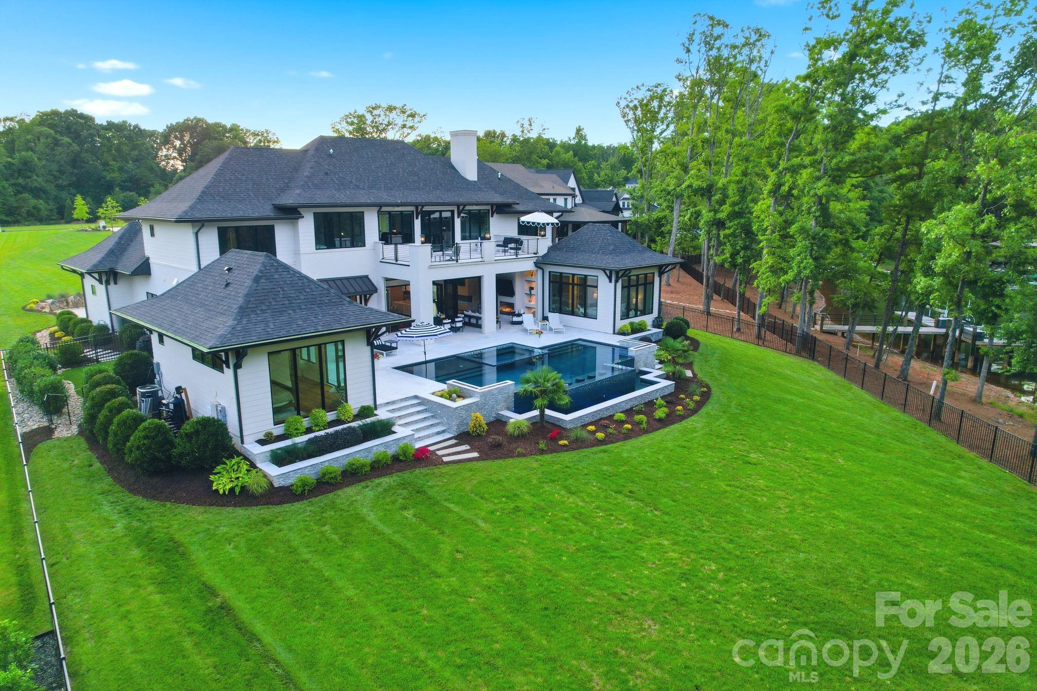 Saylors Watch - Residential
