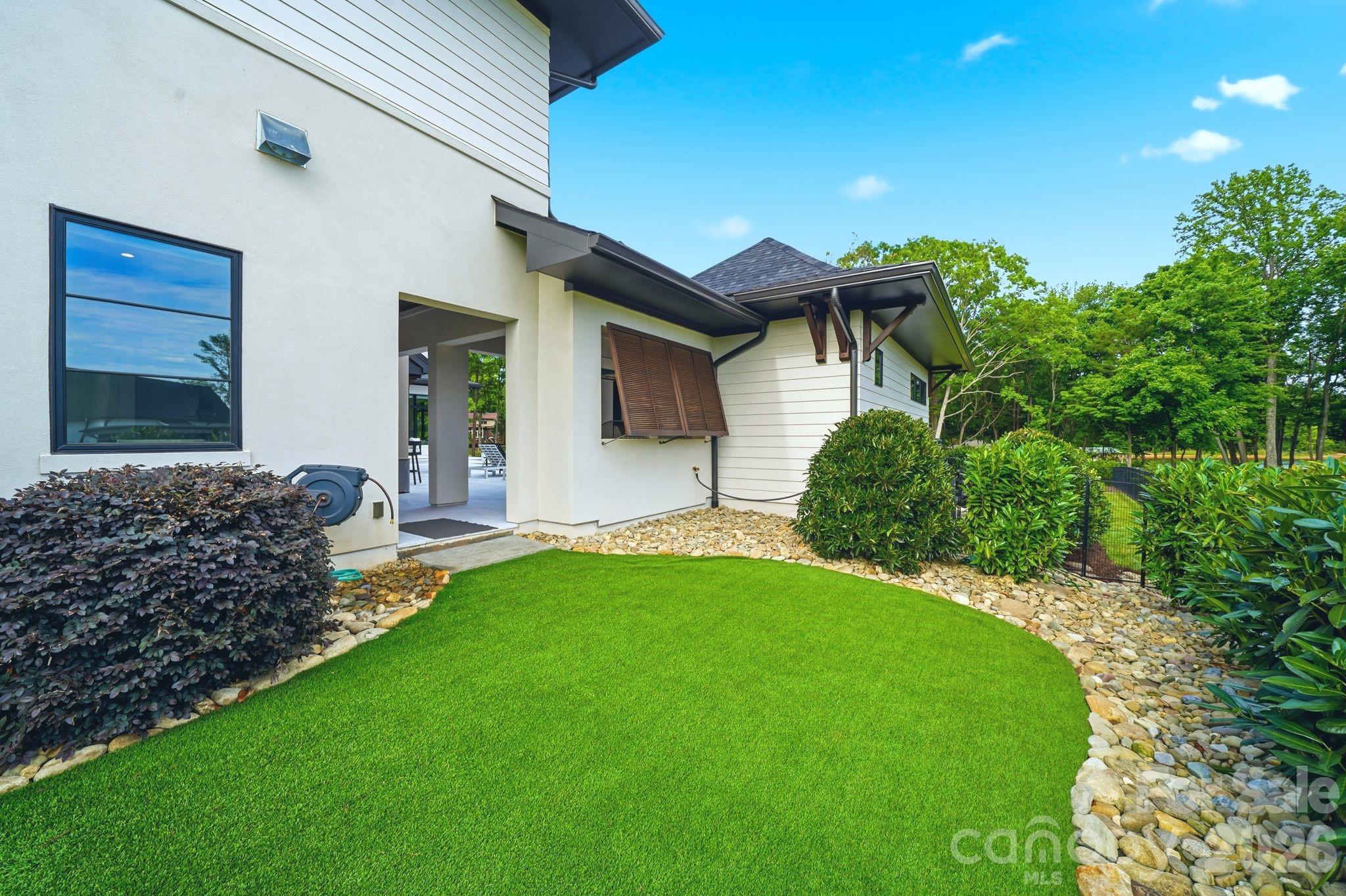 Saylors Watch - Residential