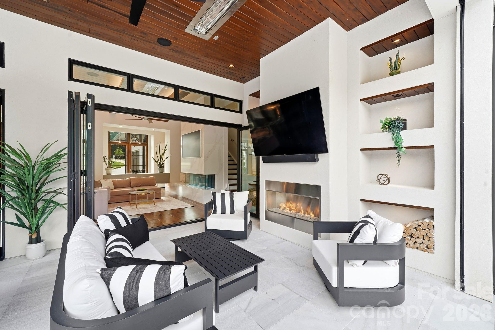 Saylors Watch - Residential