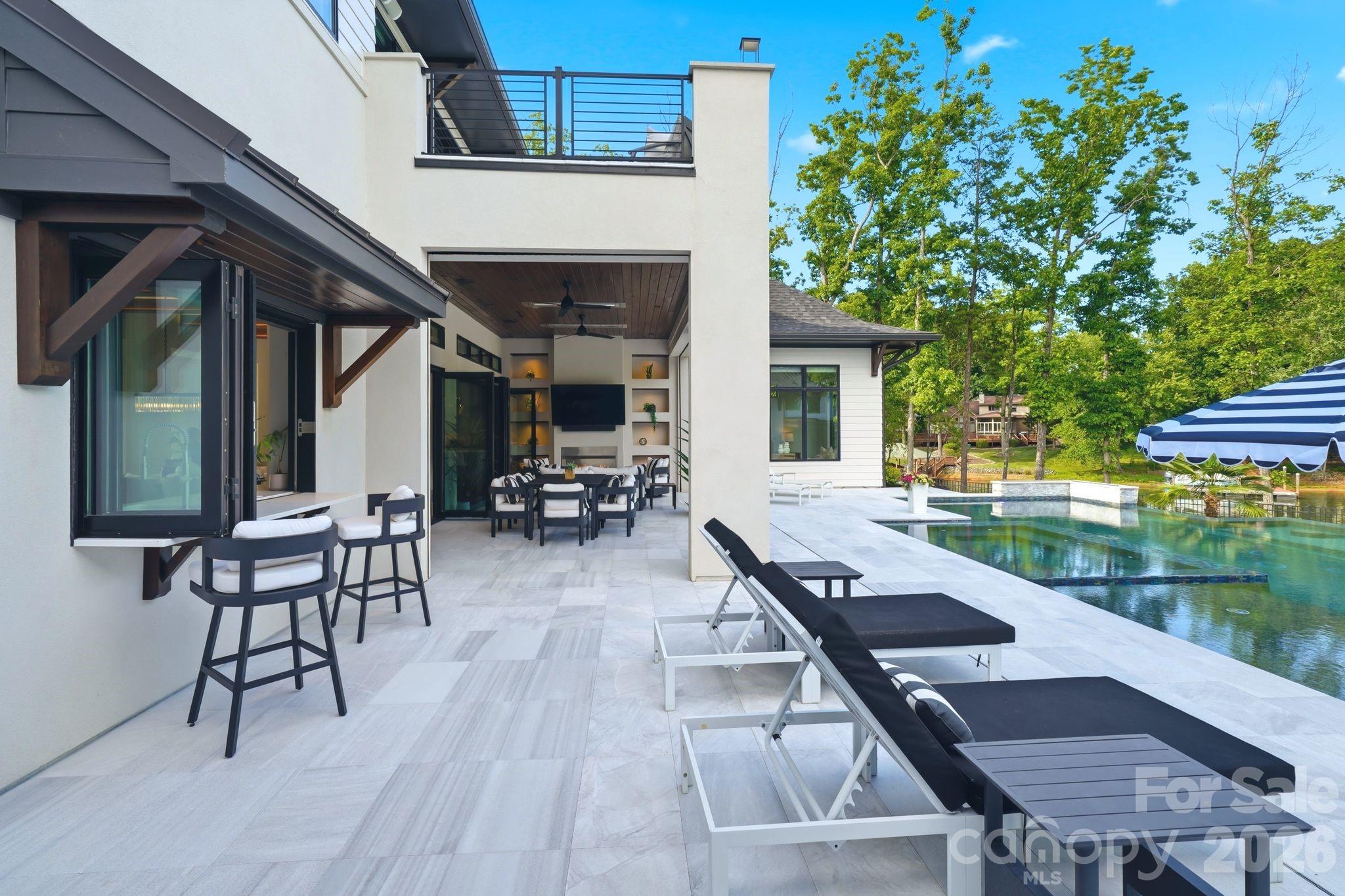 Saylors Watch - Residential