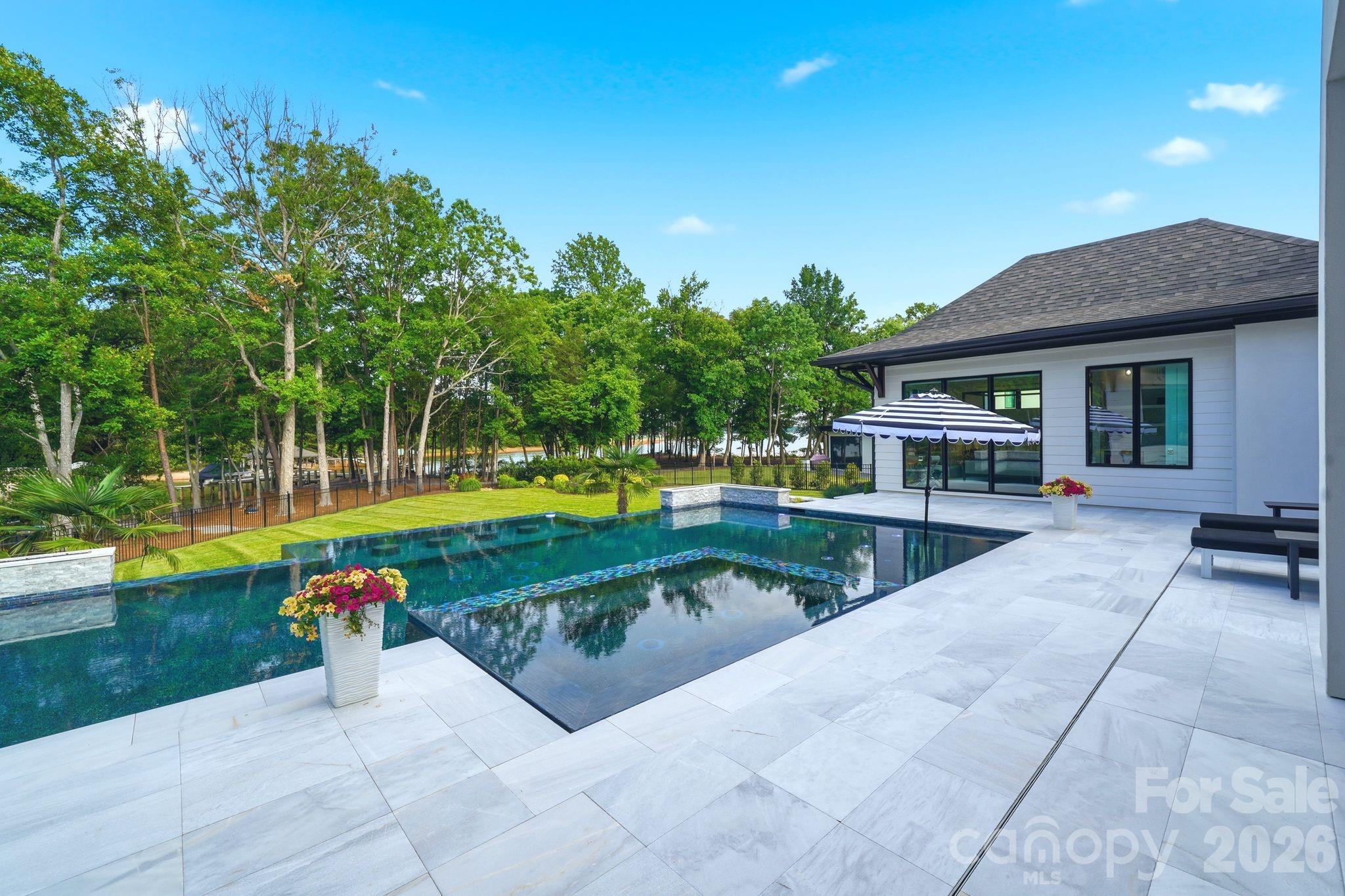 Saylors Watch - Residential