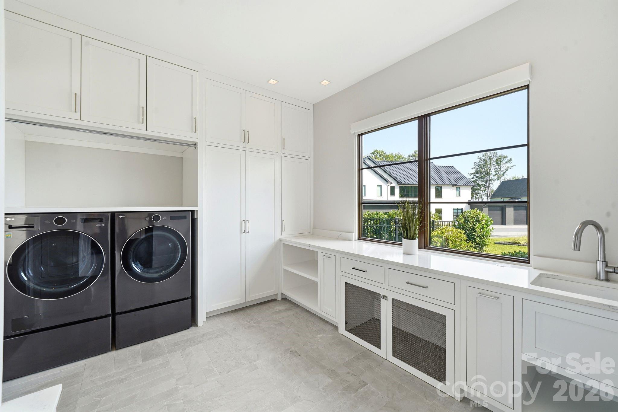 Saylors Watch - Residential