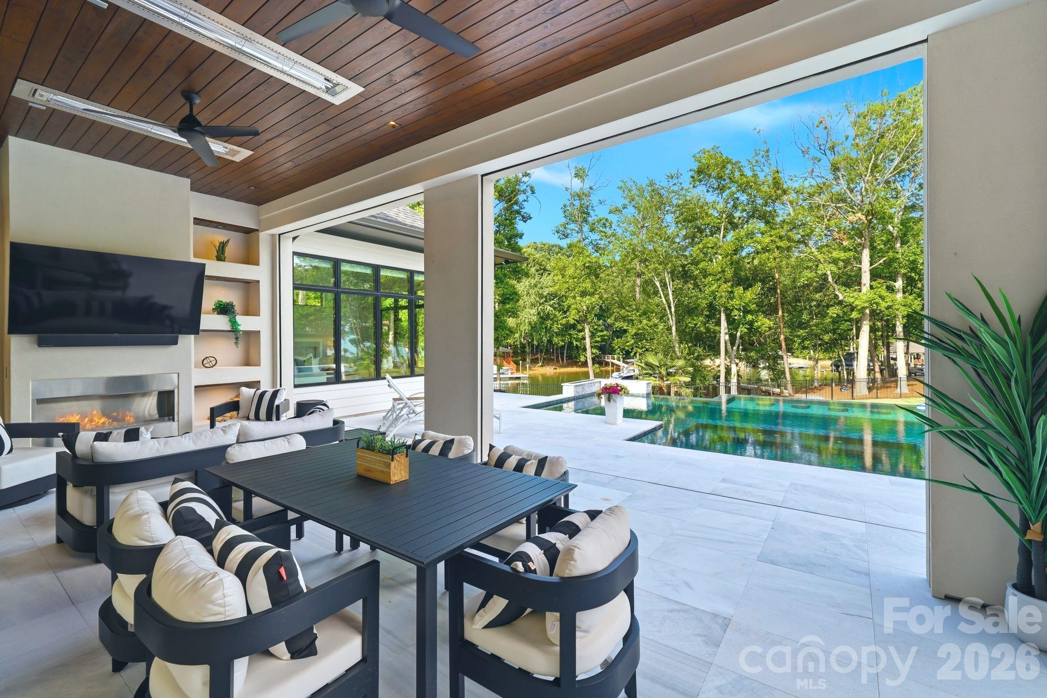 Saylors Watch - Residential