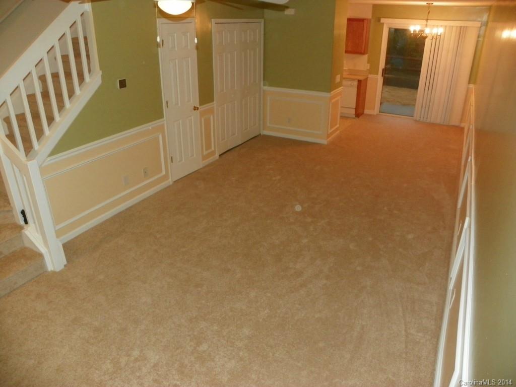 Old Stone Crossing - Residential