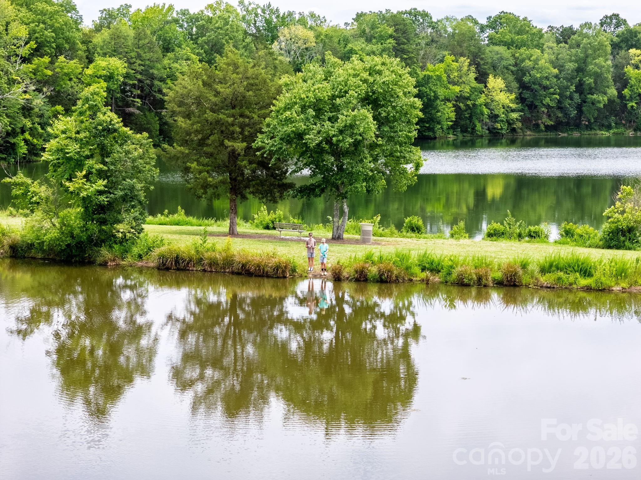Fox Creek - Residential