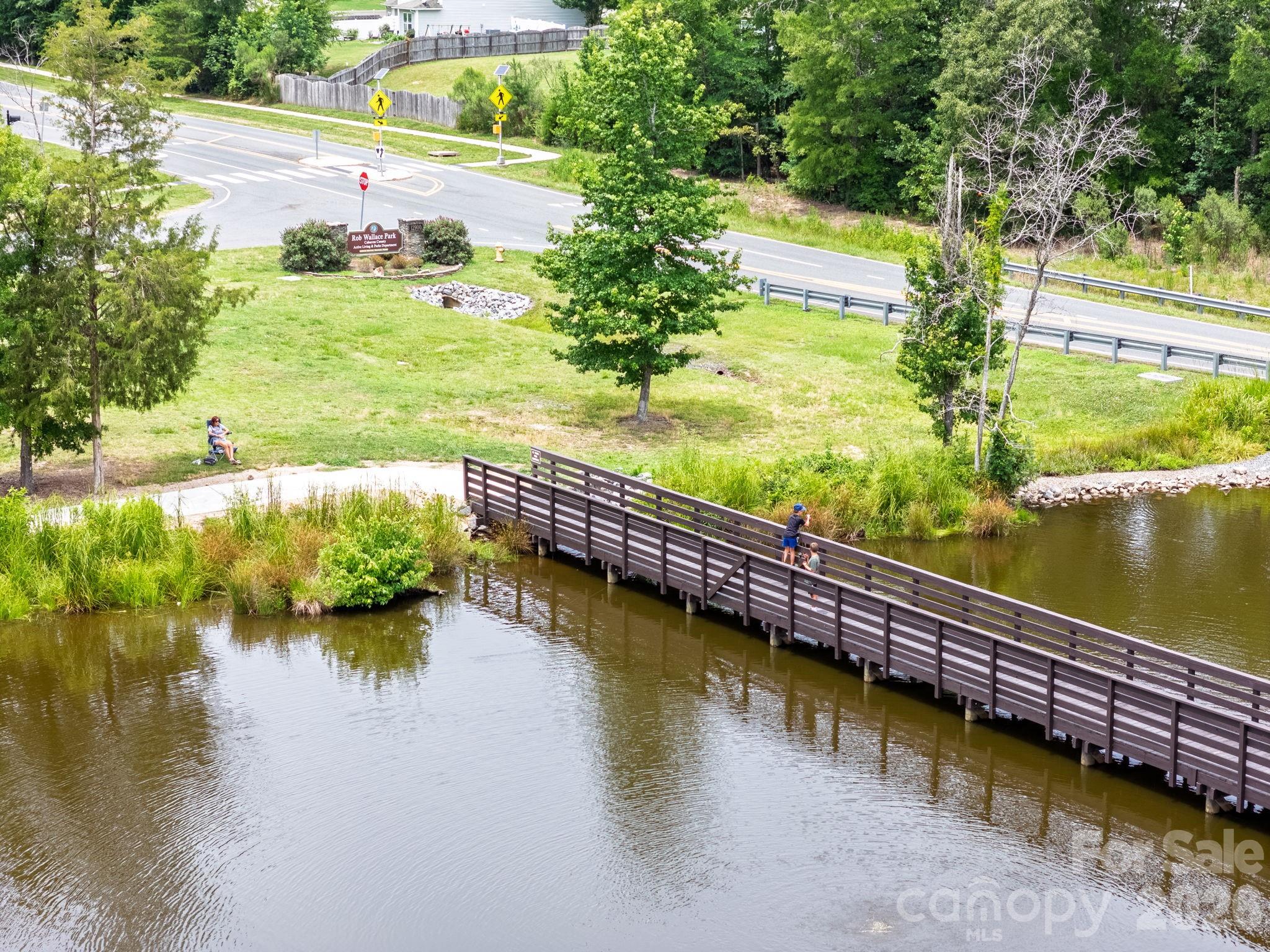 Fox Creek - Residential