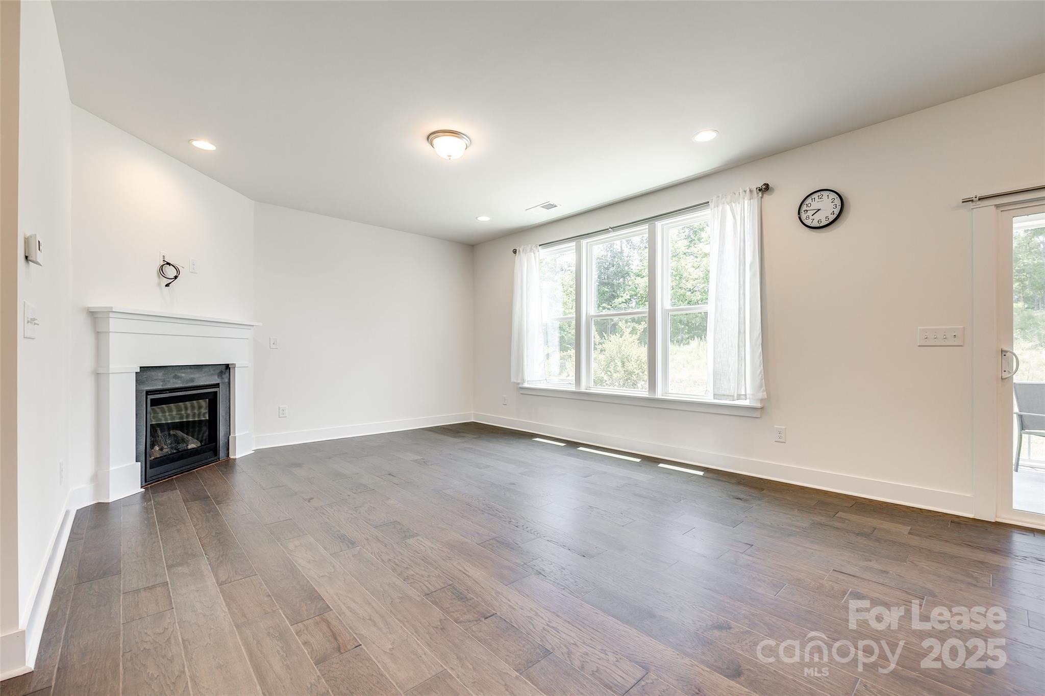 Paddlers Cove - Residential Lease