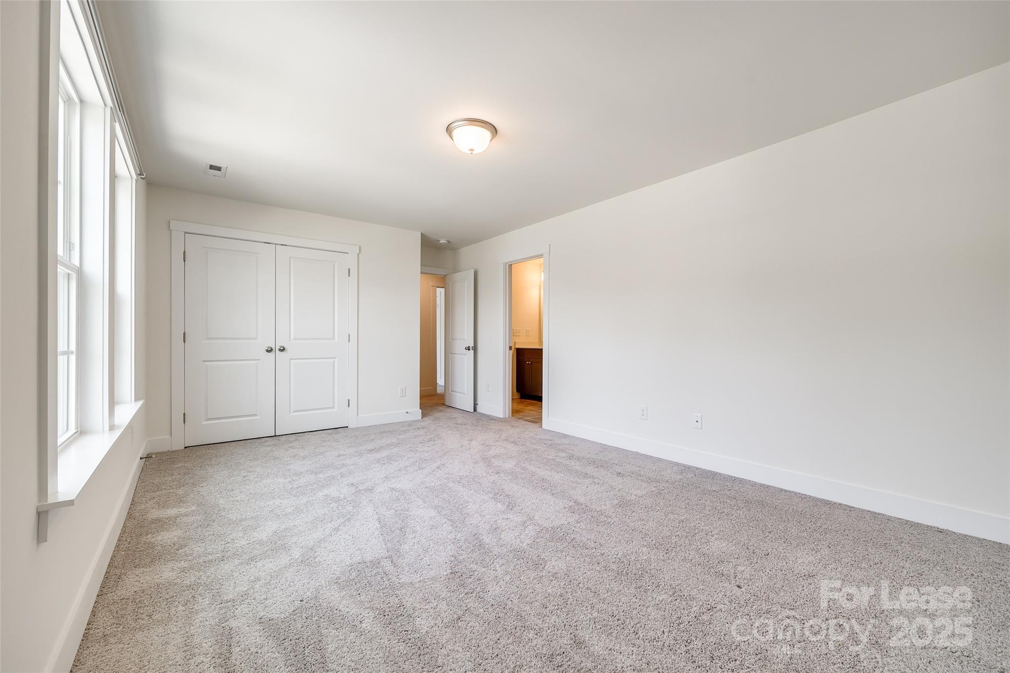 Paddlers Cove - Residential Lease