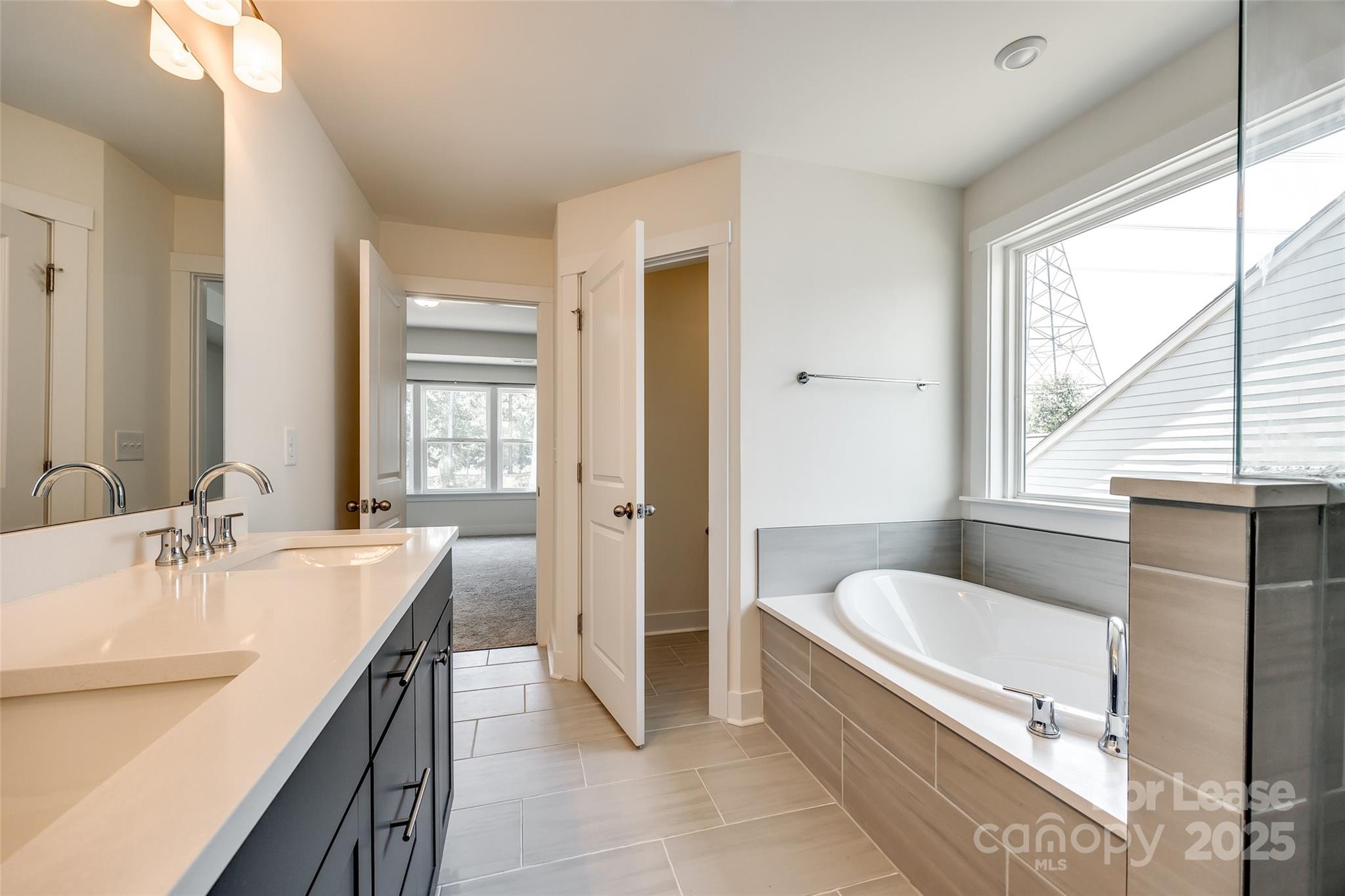 Paddlers Cove - Residential Lease