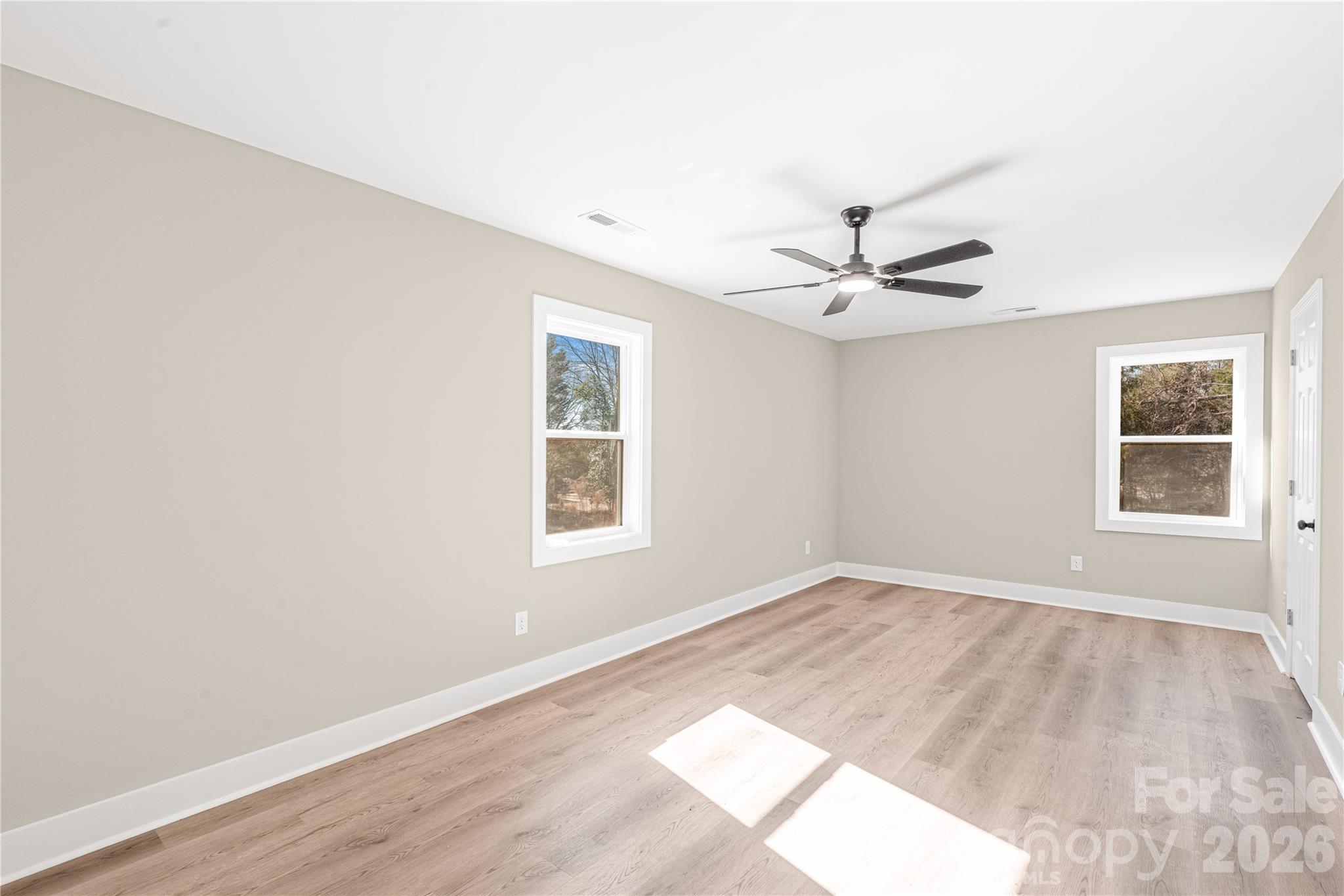BUFFALO HEIGHTS - Residential