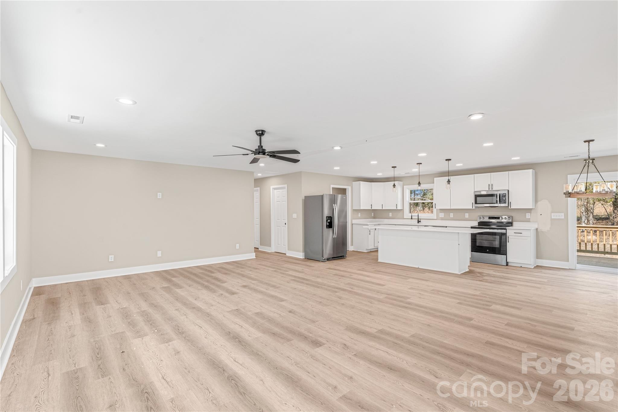 BUFFALO HEIGHTS - Residential