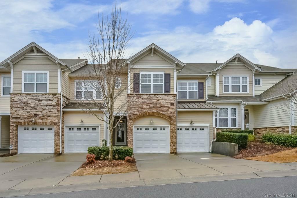 Tega Cay Peninsula! Immaculately maintained 4 BR 3.5 BA Townhome in amenity rich Calloway Village. Open floor plan on main. Granite counters, work island, large pantry, spacious breakfast area in gourmet kitchen. Master w balcony, and 2 additional bedrooms on second level w laundry room up for easy access. Fully finished walkout basement w rec room, high ceiling, additional bedroom, full bath, 2 large storage rooms.  Easy living w minimal maintenance thanks to townhome assoc. Fort Mill schools.