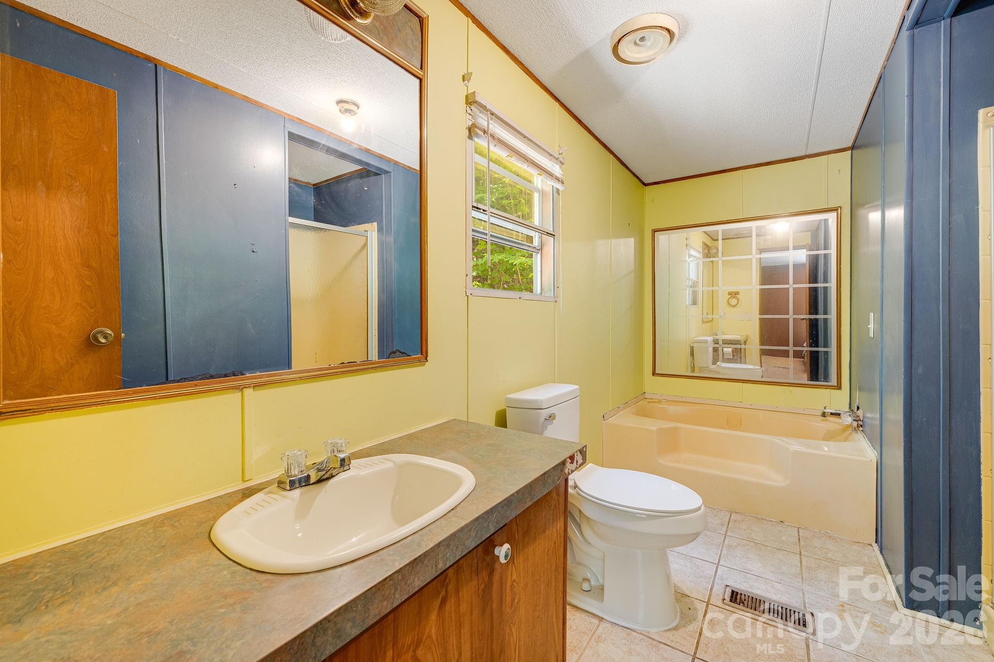 Gladyview Estates - Residential
