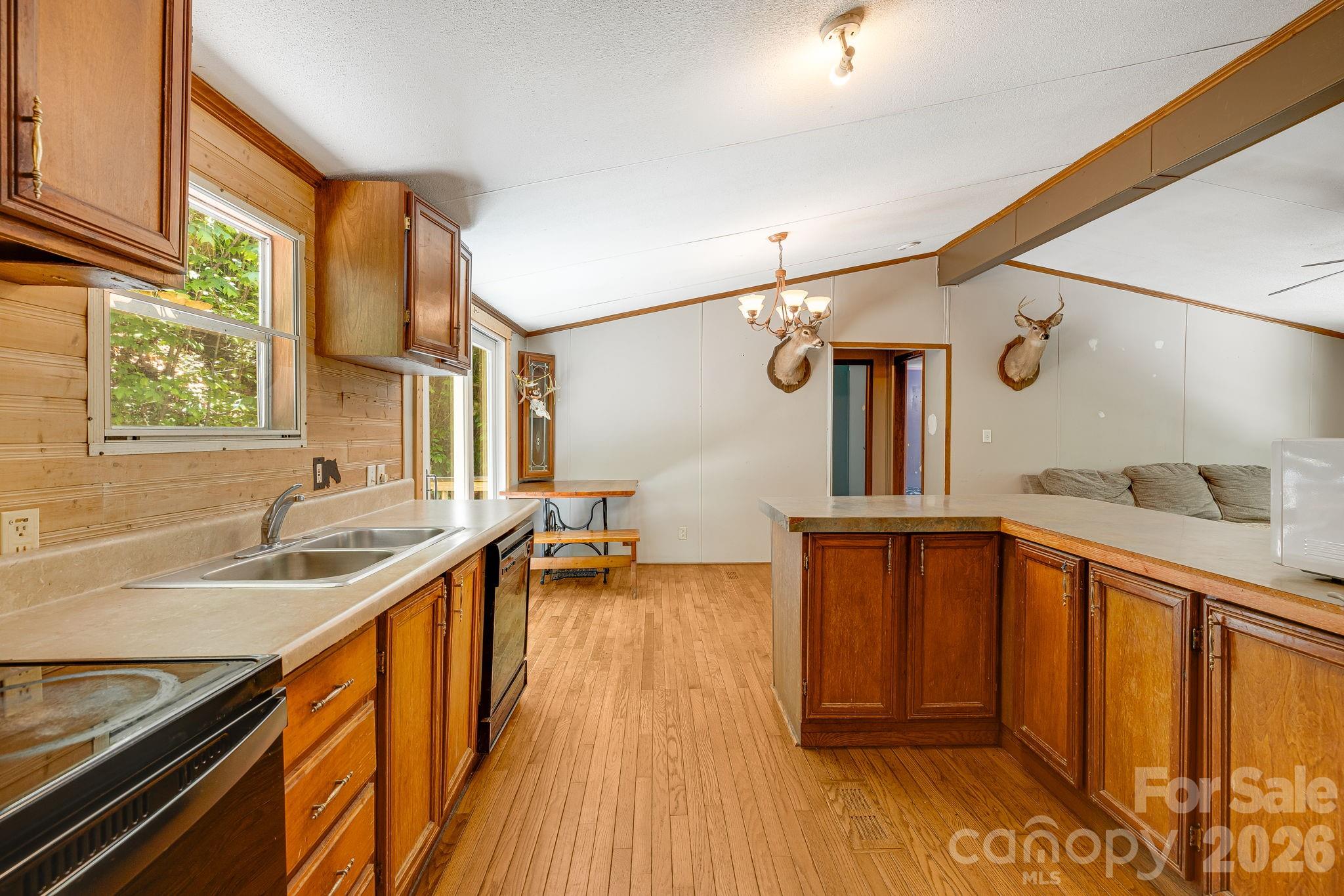 Gladyview Estates - Residential