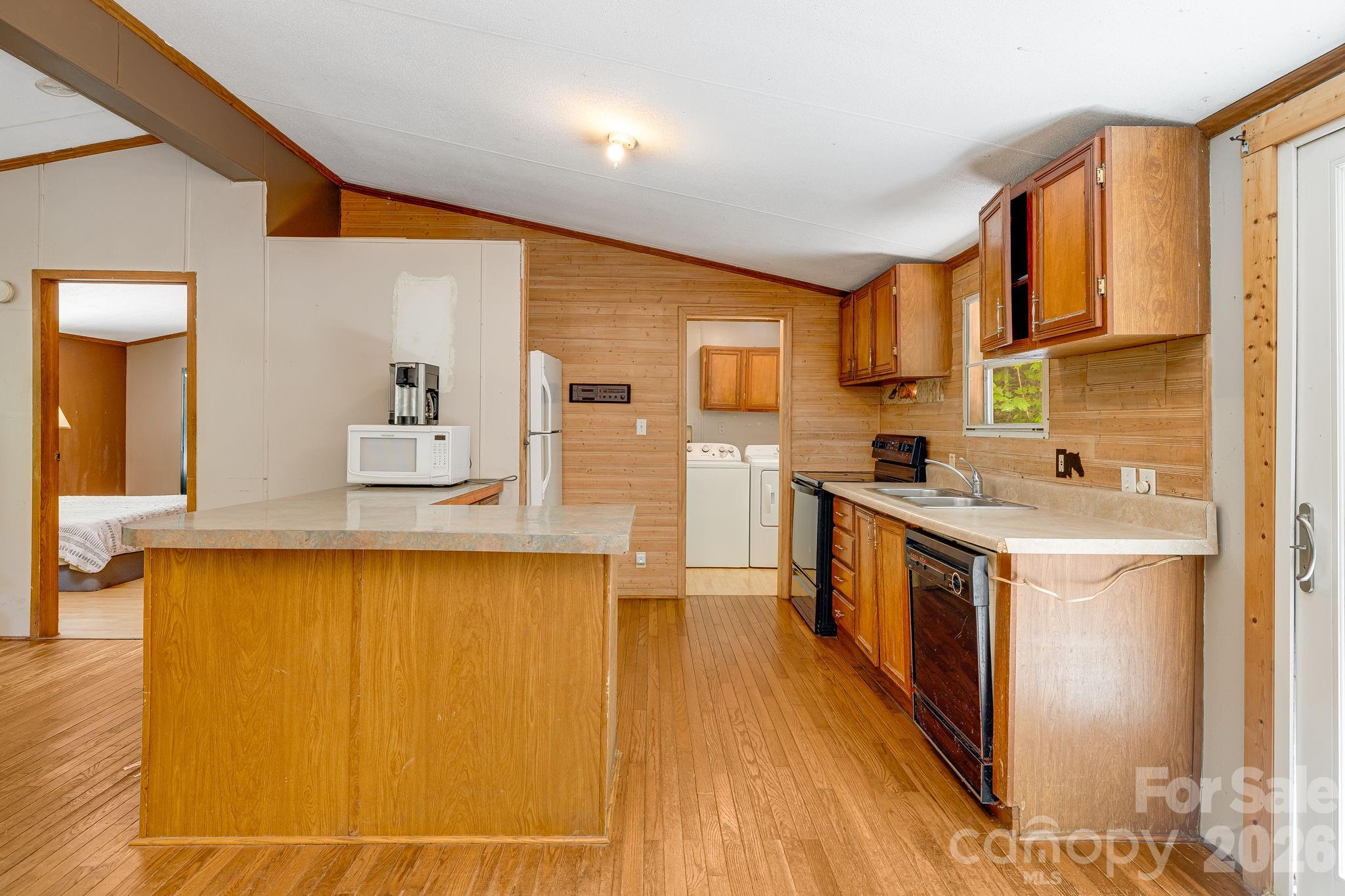 Gladyview Estates - Residential
